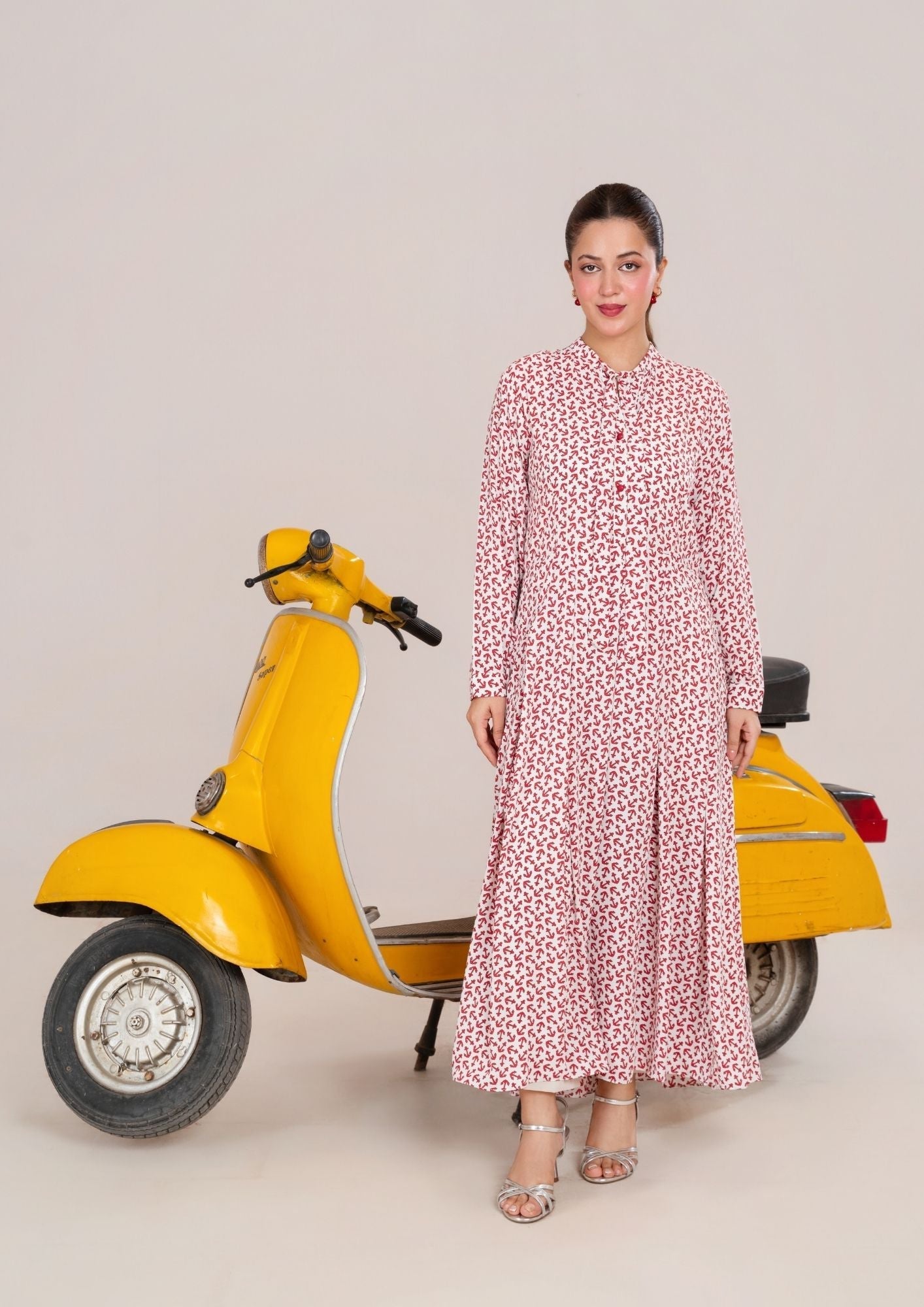 georgette Maxi in White, red