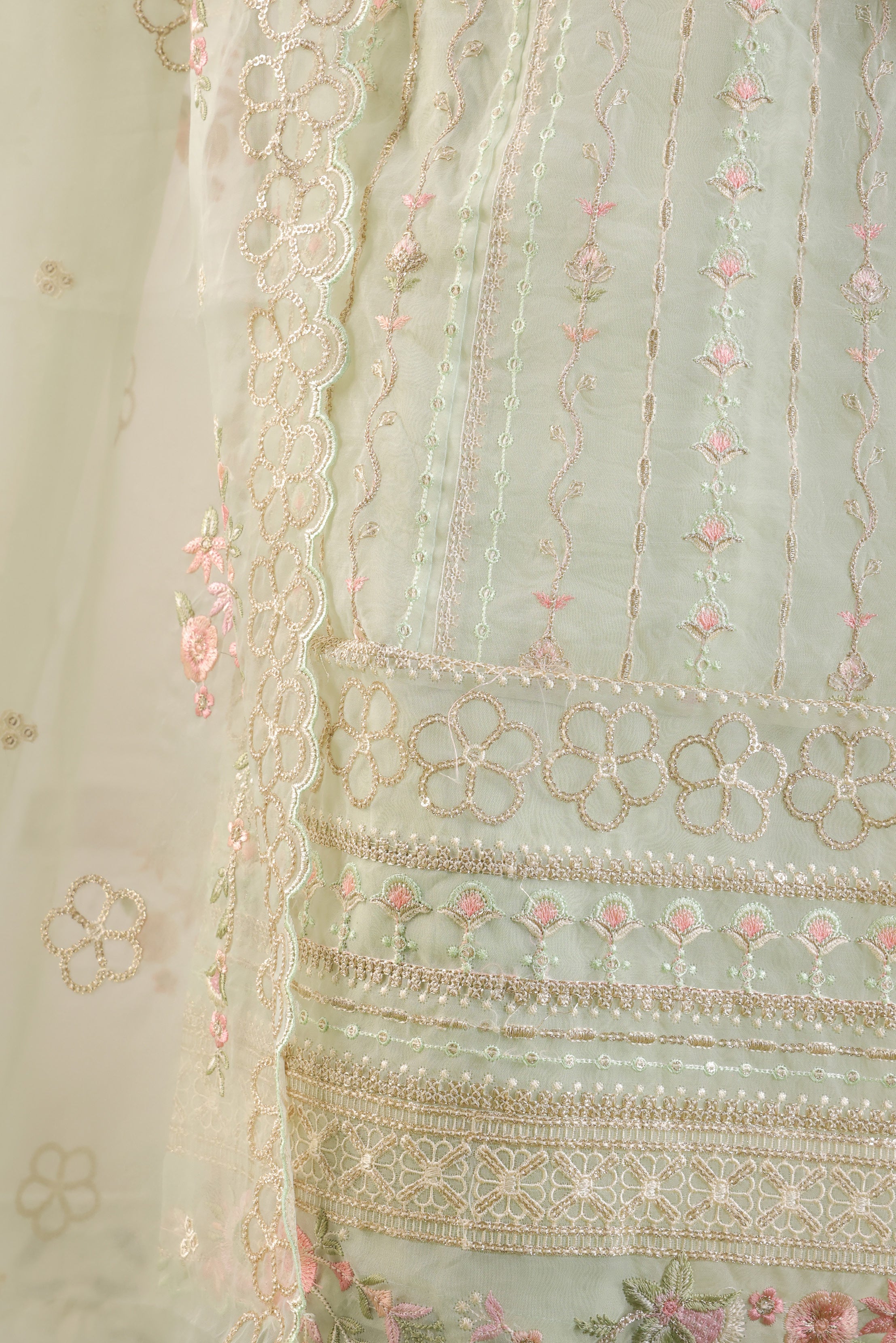 Chiffon Pret Formals – D-7