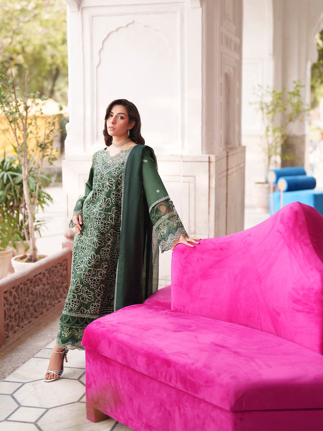 Nilofer Luxury Lawn – NL-09
