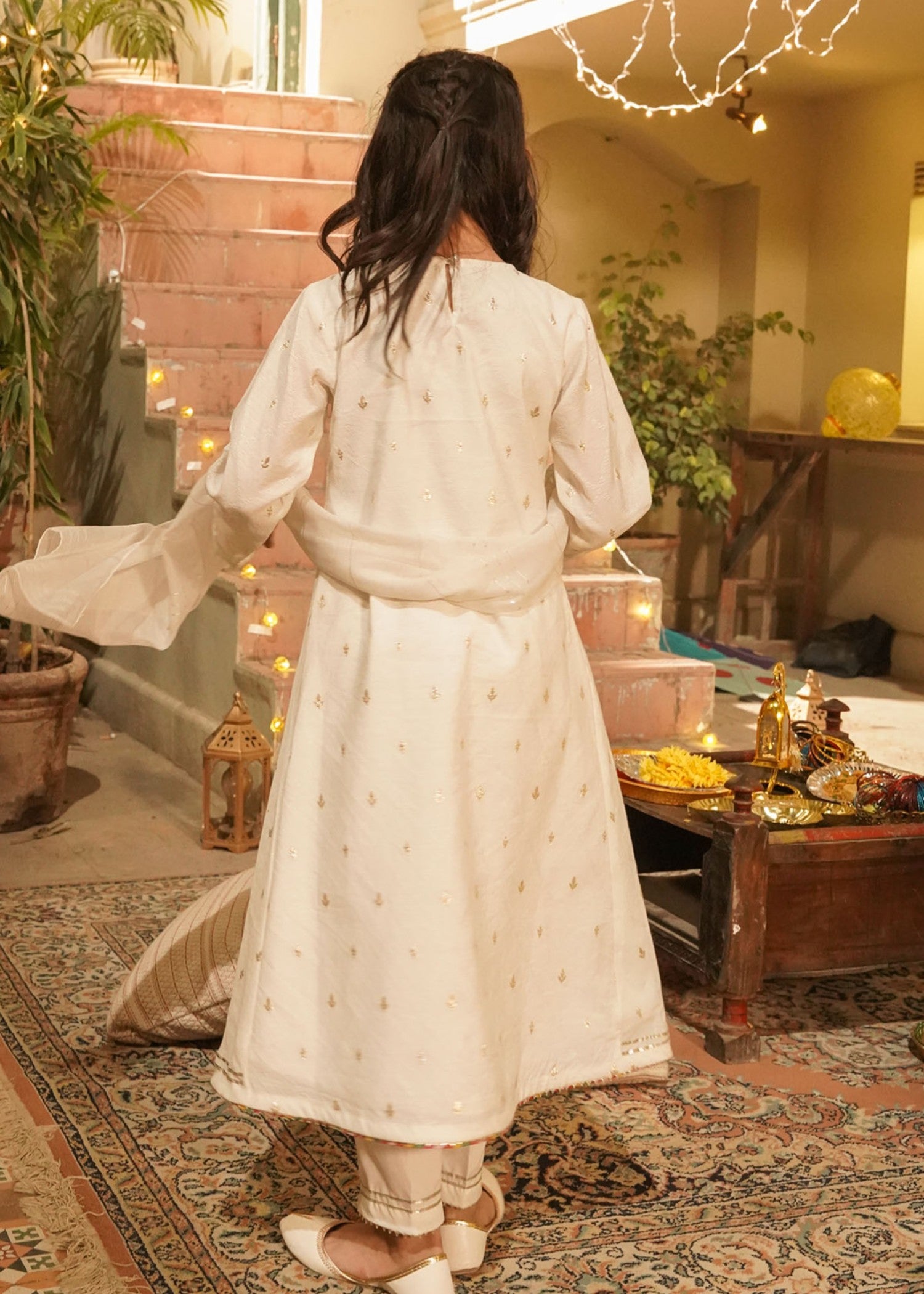 viscose jacquard Pishwas in Ivory