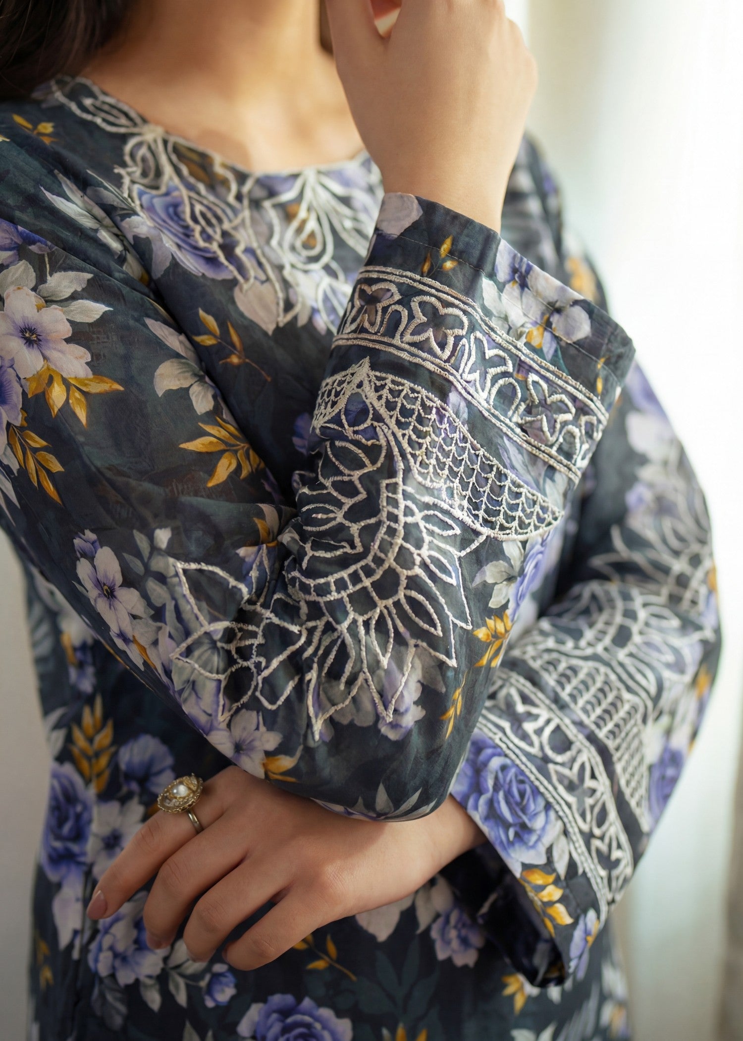 textured lawn Kurta Set in Dark grey