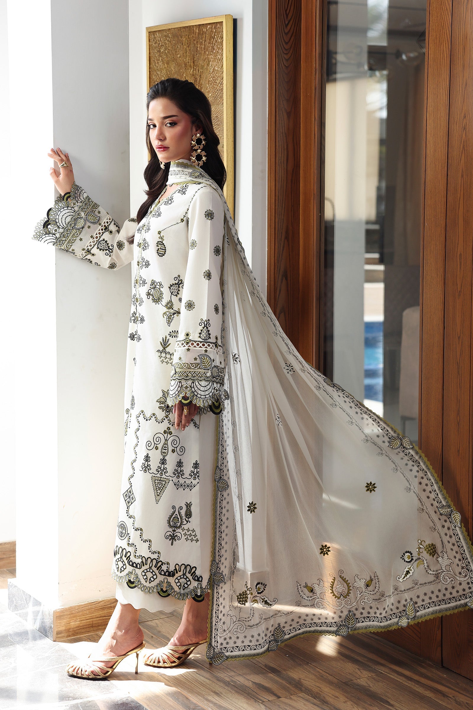 Qline Lawn Drop II – QKL-13 REEMA