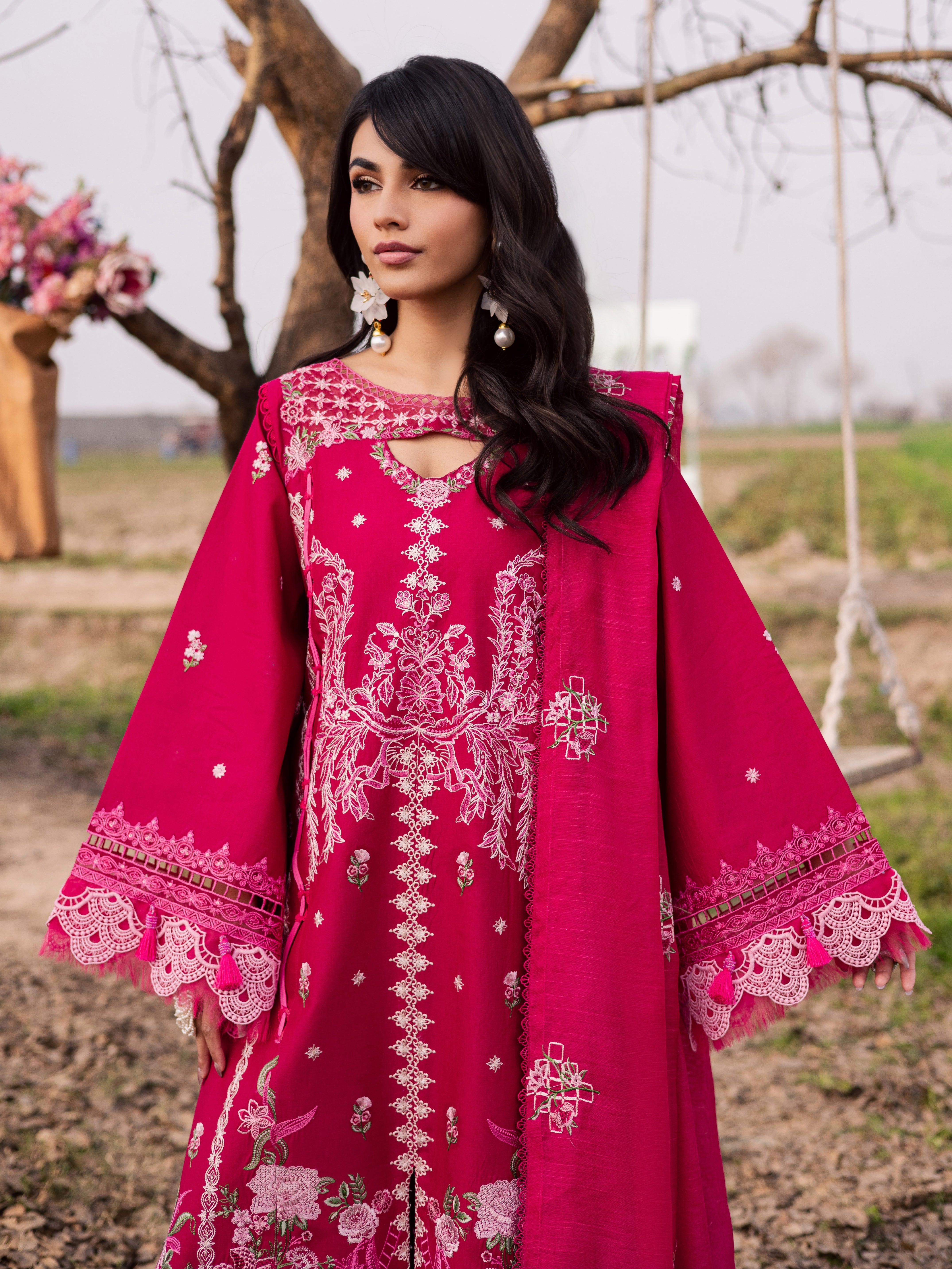 Dil-e-Raqsum Lawn – DQ-06
