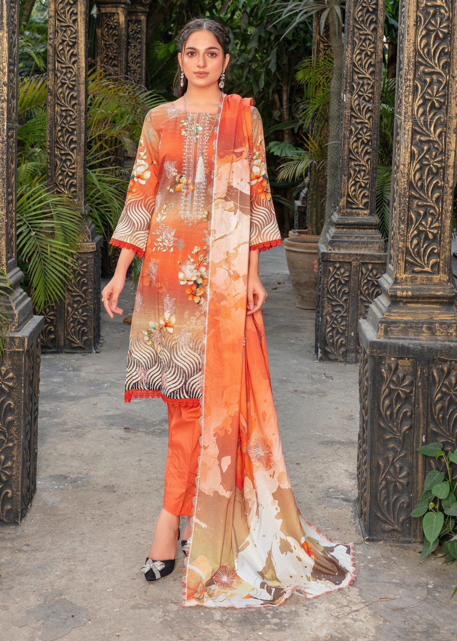 ribbed lawn Kurta Set in Orange