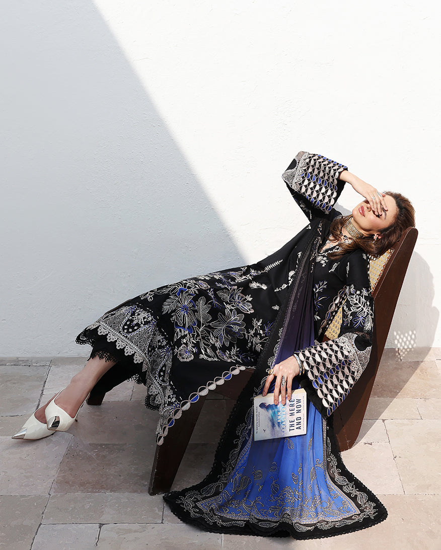 Floral Reveire Lawn – Vogue Theory