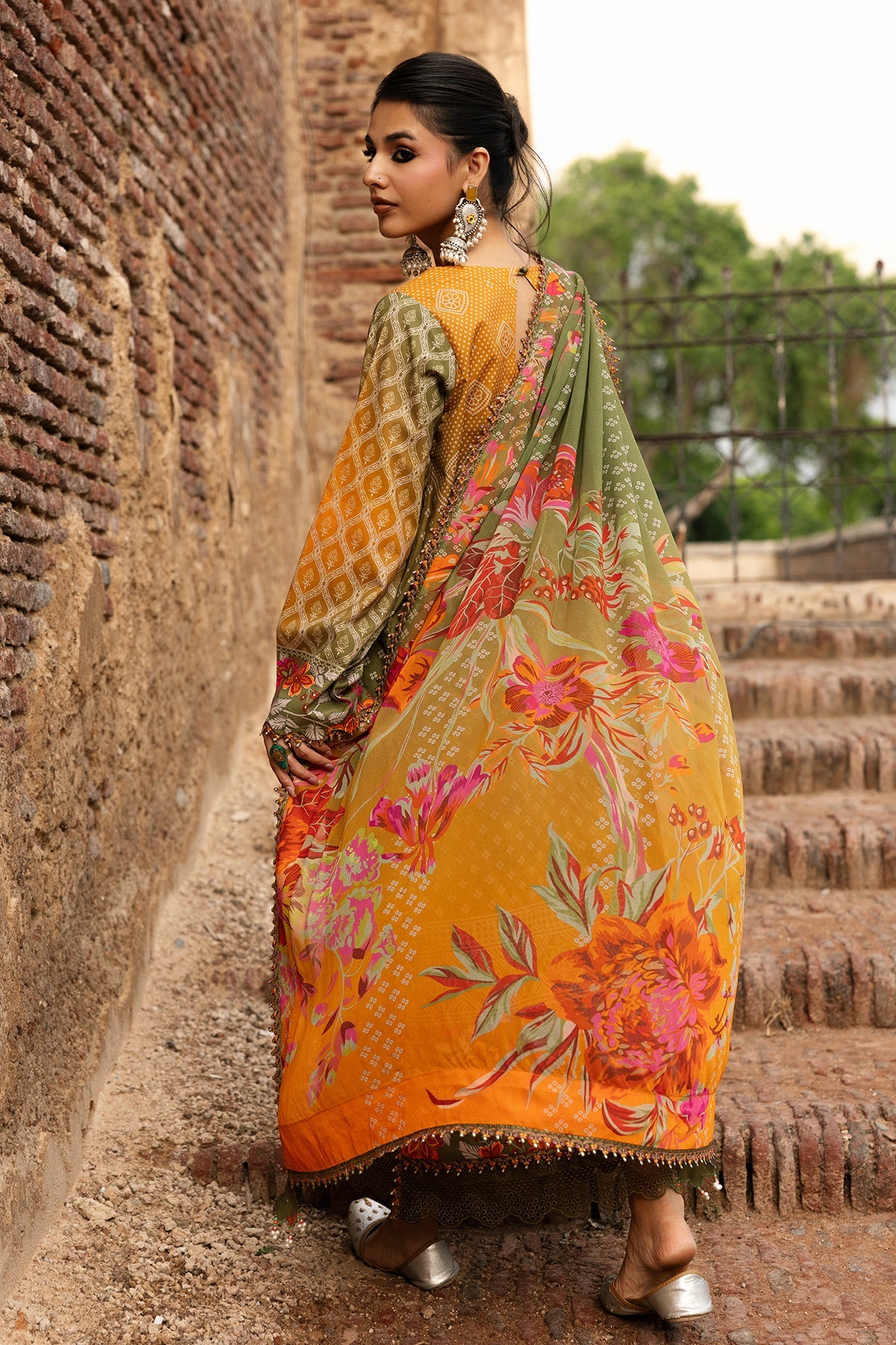 Chunri Lawn – CHN6-05