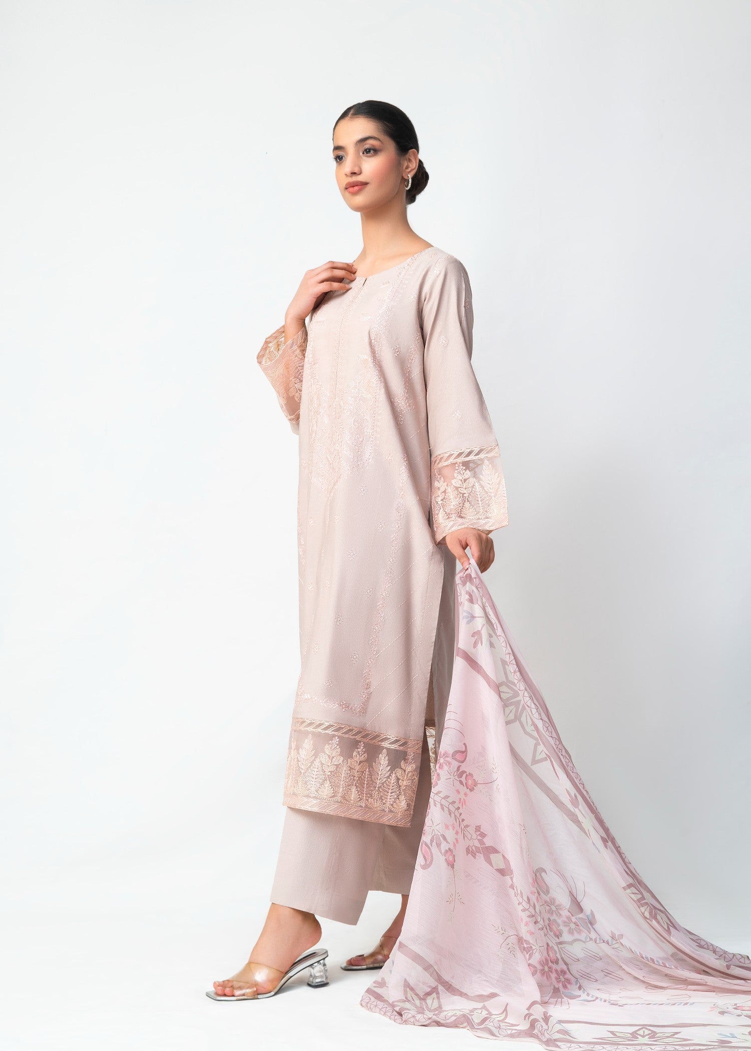 karandi Kurta Set in Indian pink