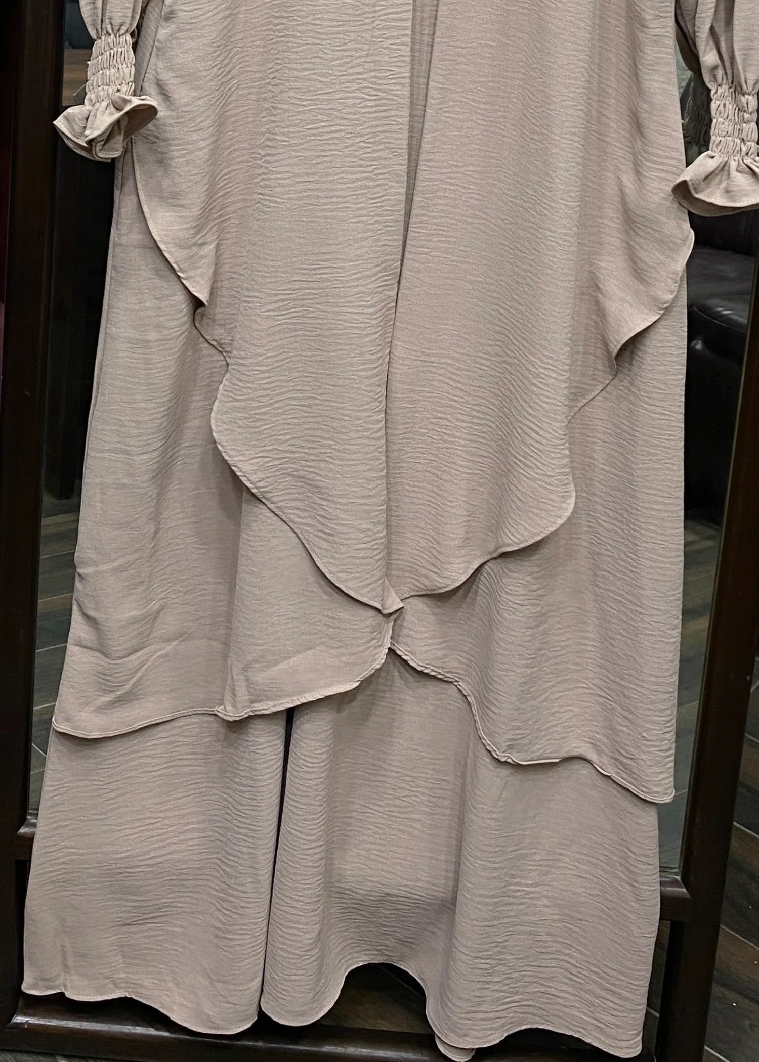 polyester Abaya in Beige