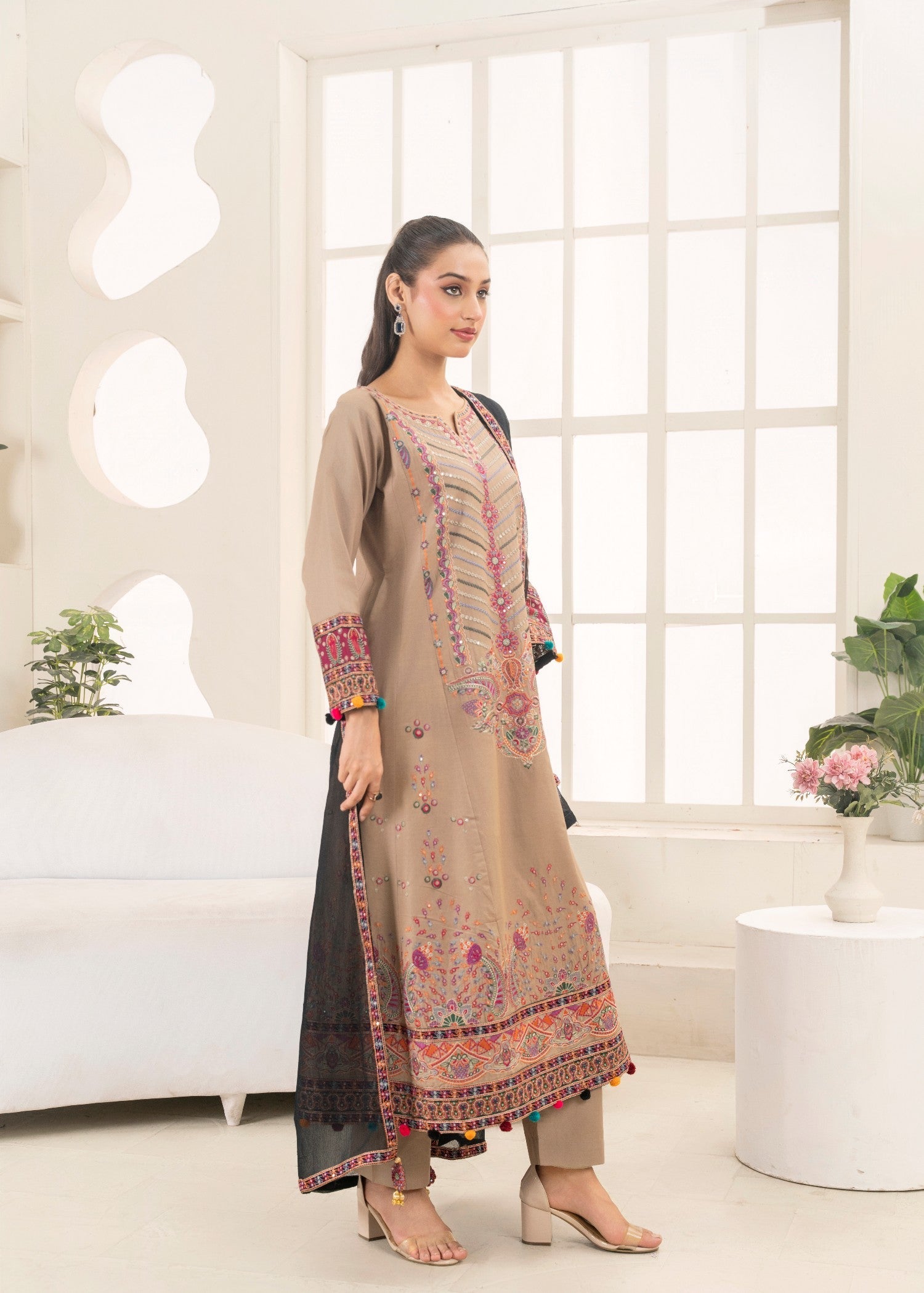 cotton Pishwas in Almond brown