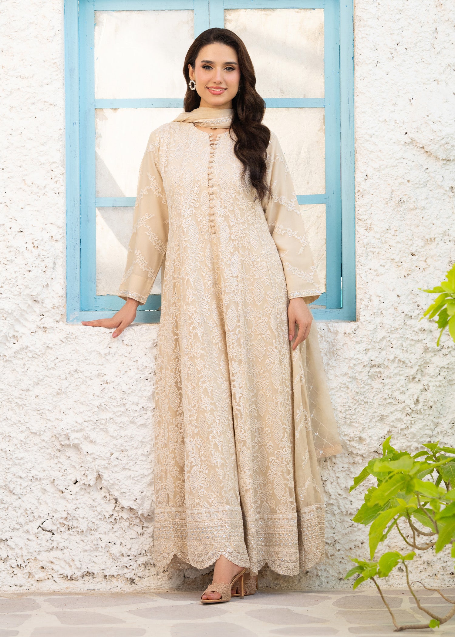 chiffon Pishwas in Cream