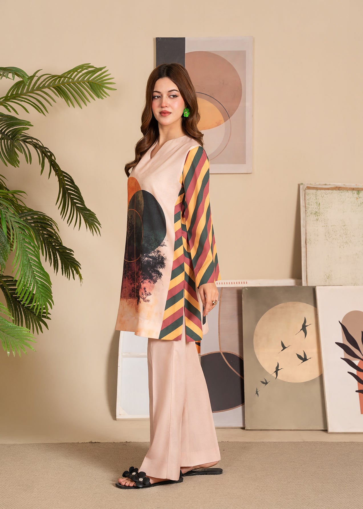 crepe Kurta Set in Wheat