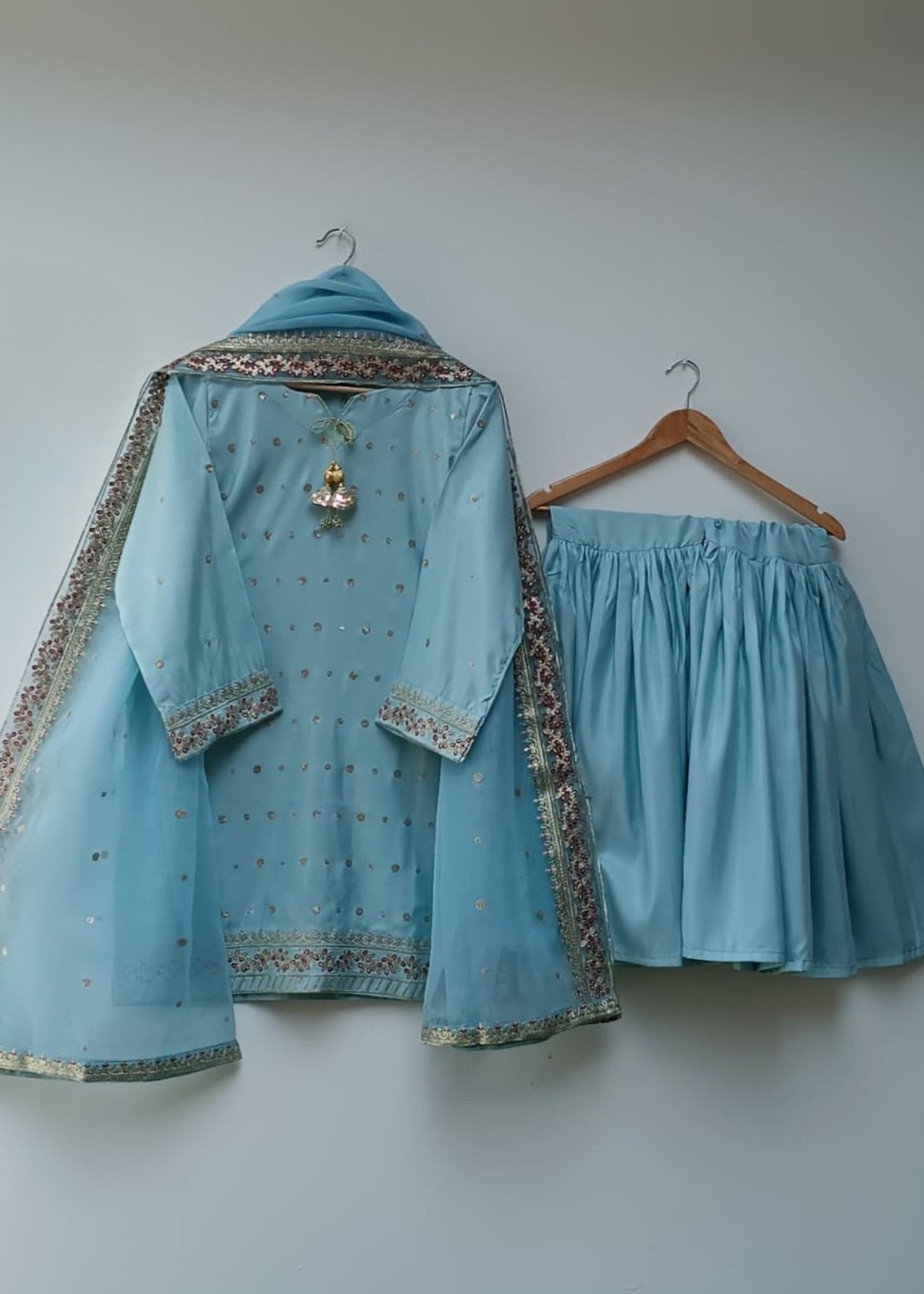 raw silk Gharara in Sky