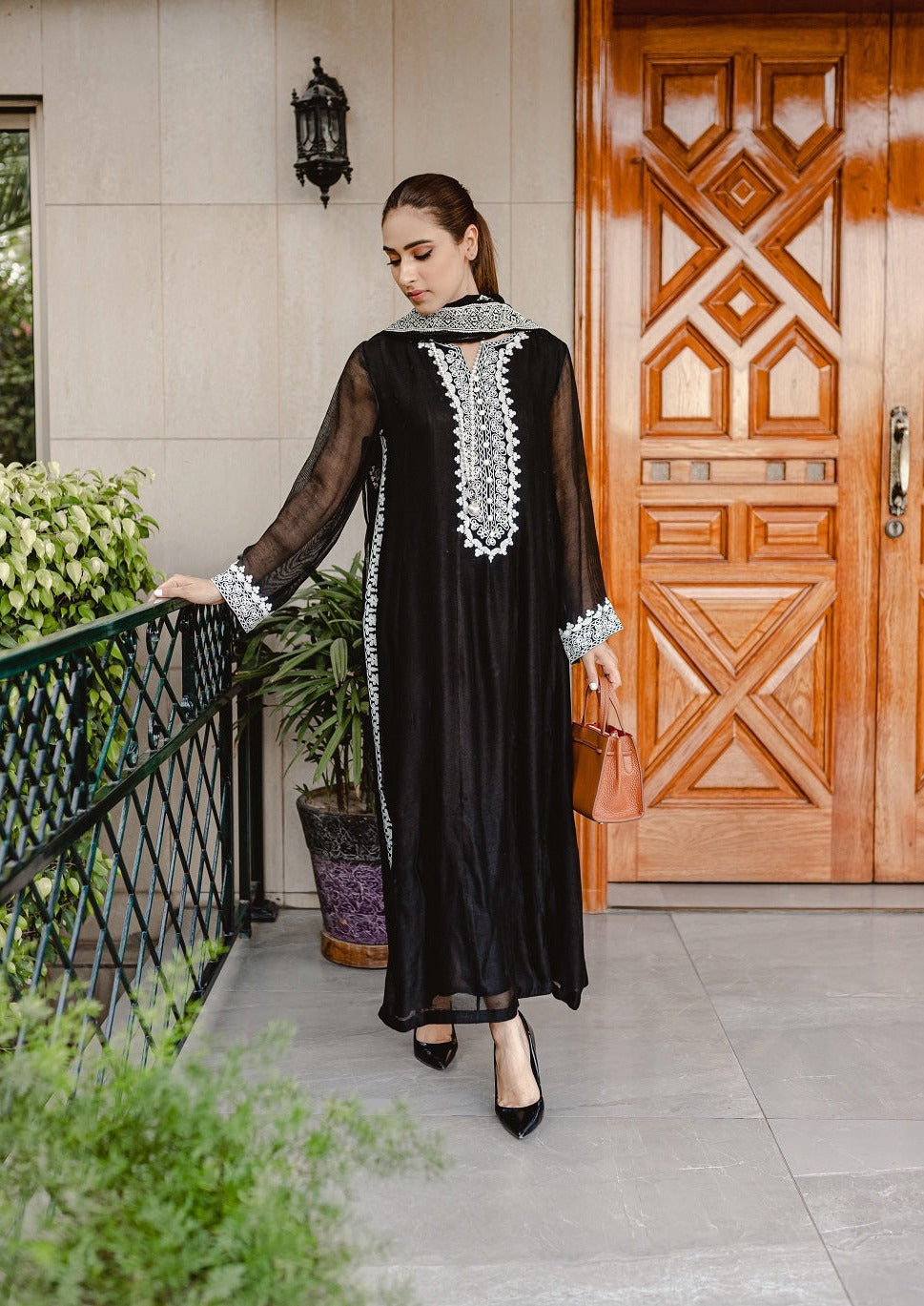 silk khaddi net Kurta Set in Black
