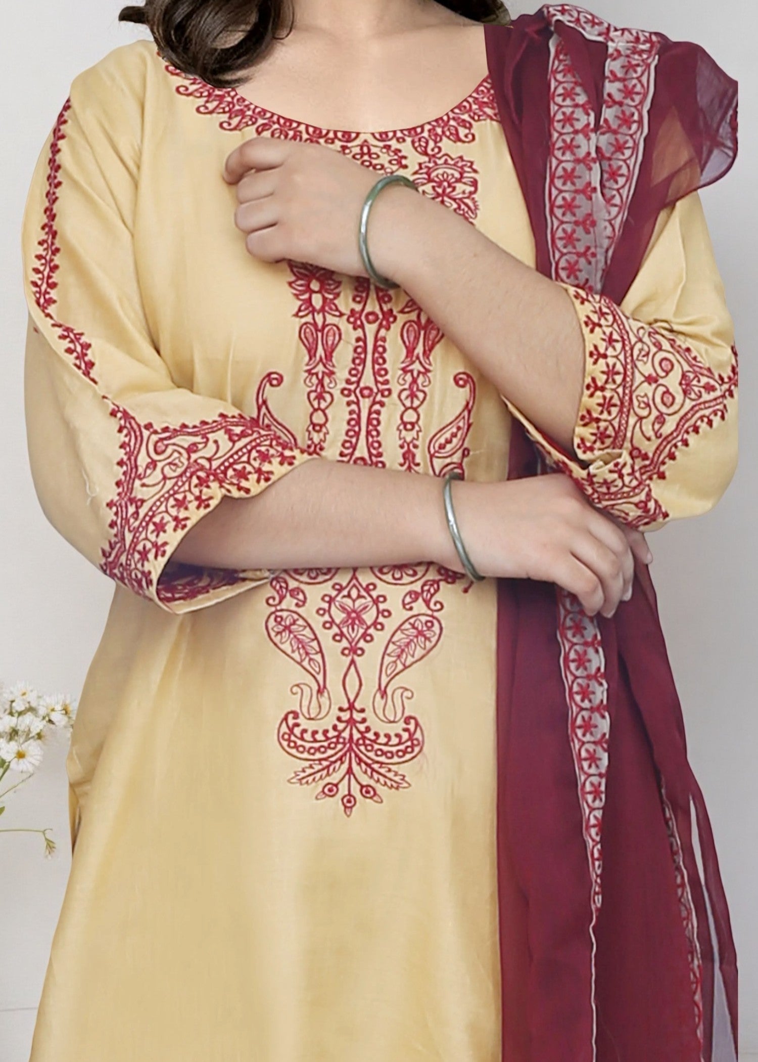 linen Kurta Set in Blonde