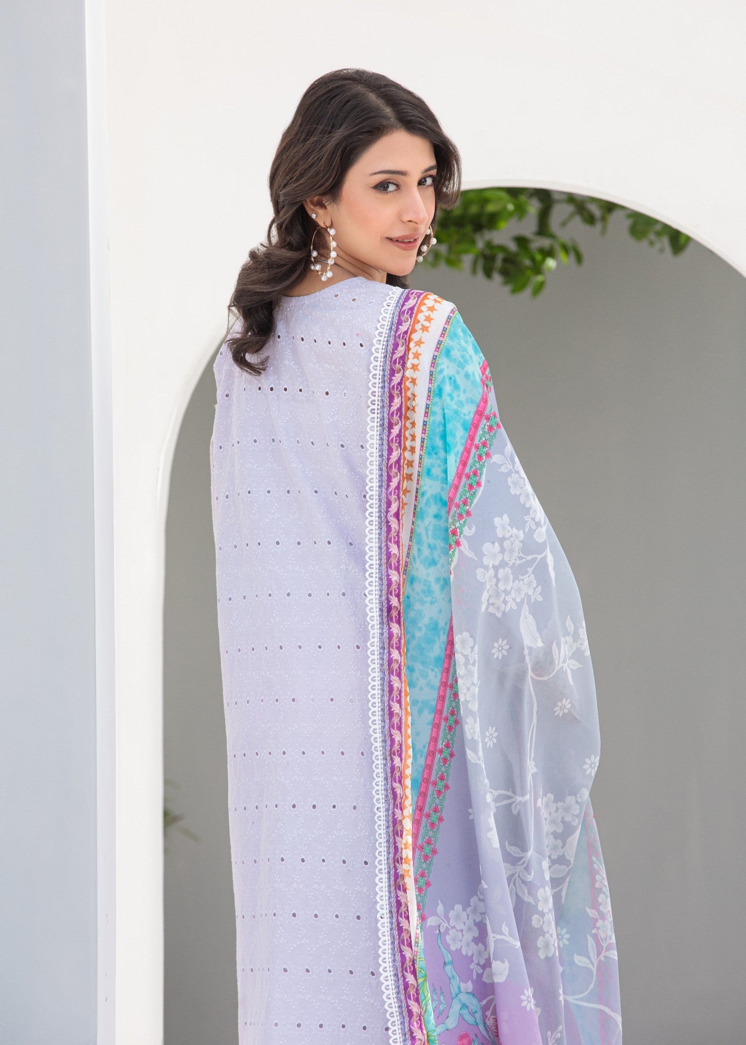 schiffli Kurta Set in Lilac