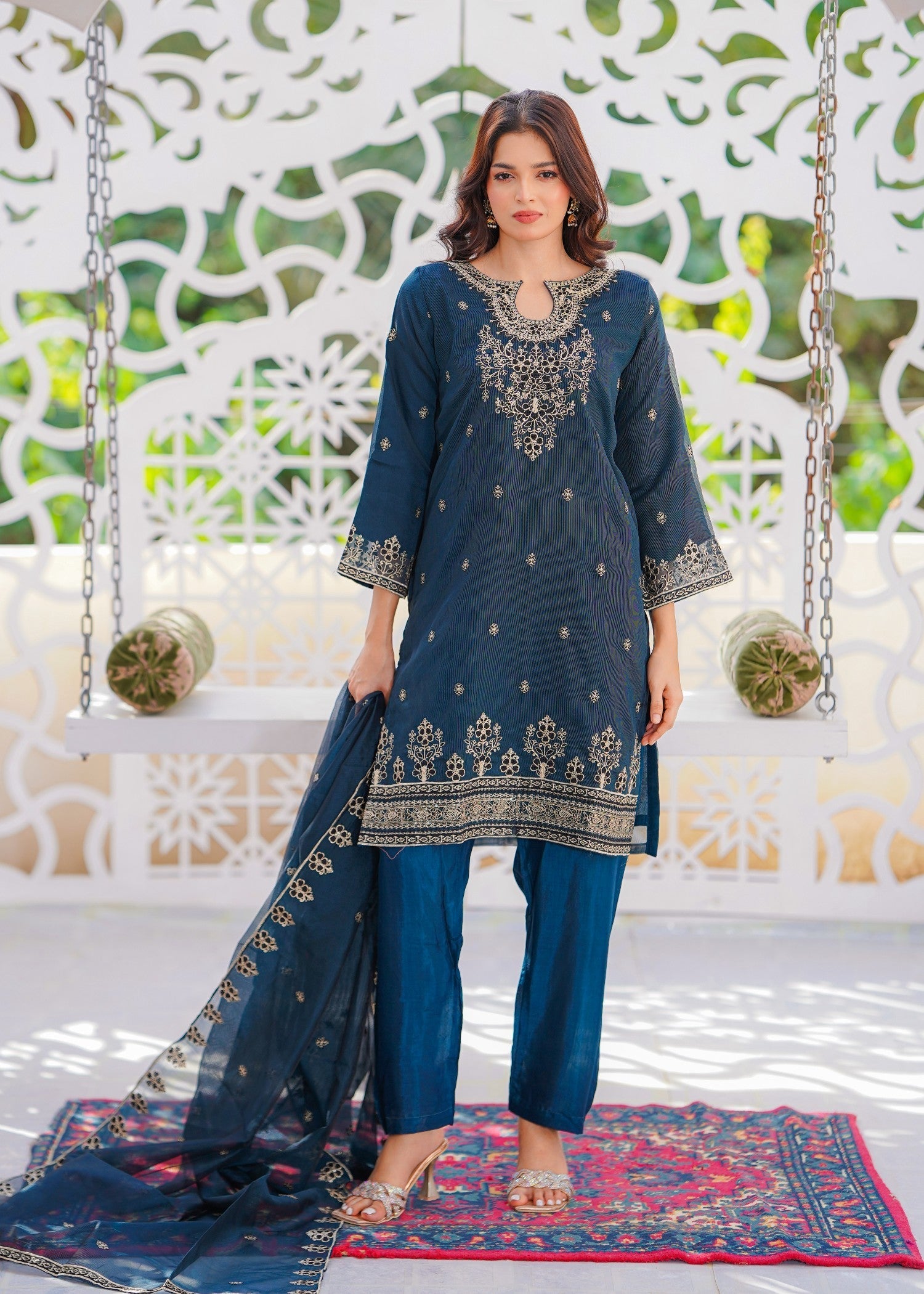 khaddi net Kurta Set in Steel blue