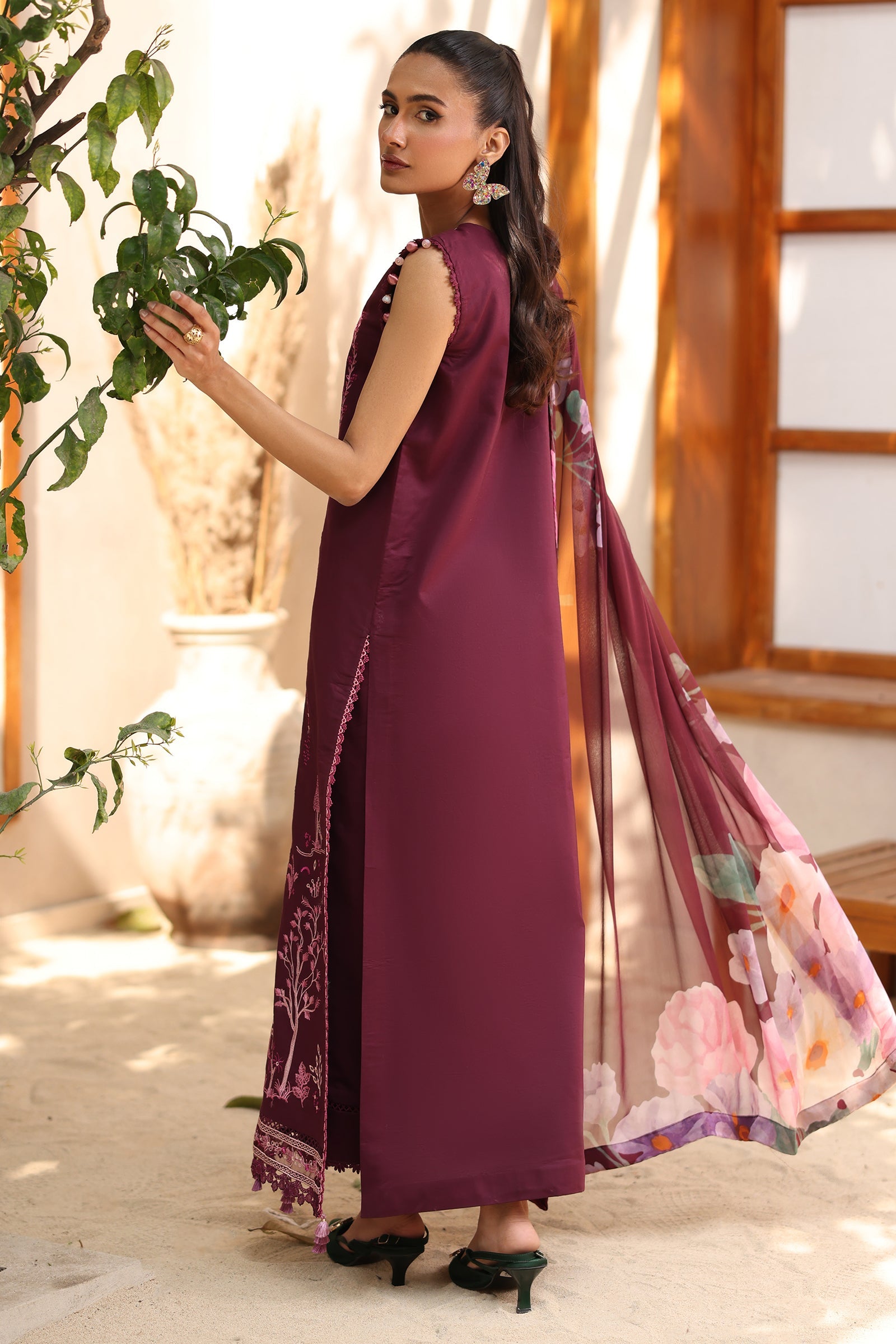 Raaya Rameen Lawn – ARIELLE