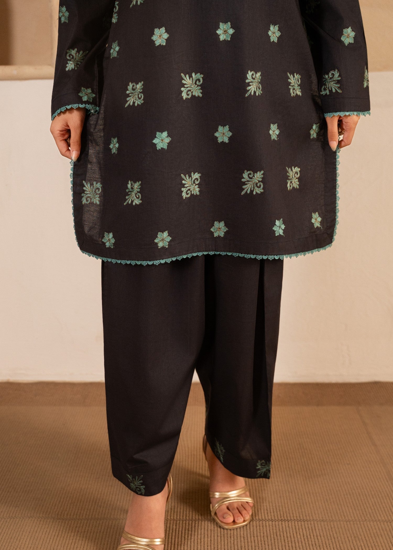 cotton Kurta Set in Charcoal black