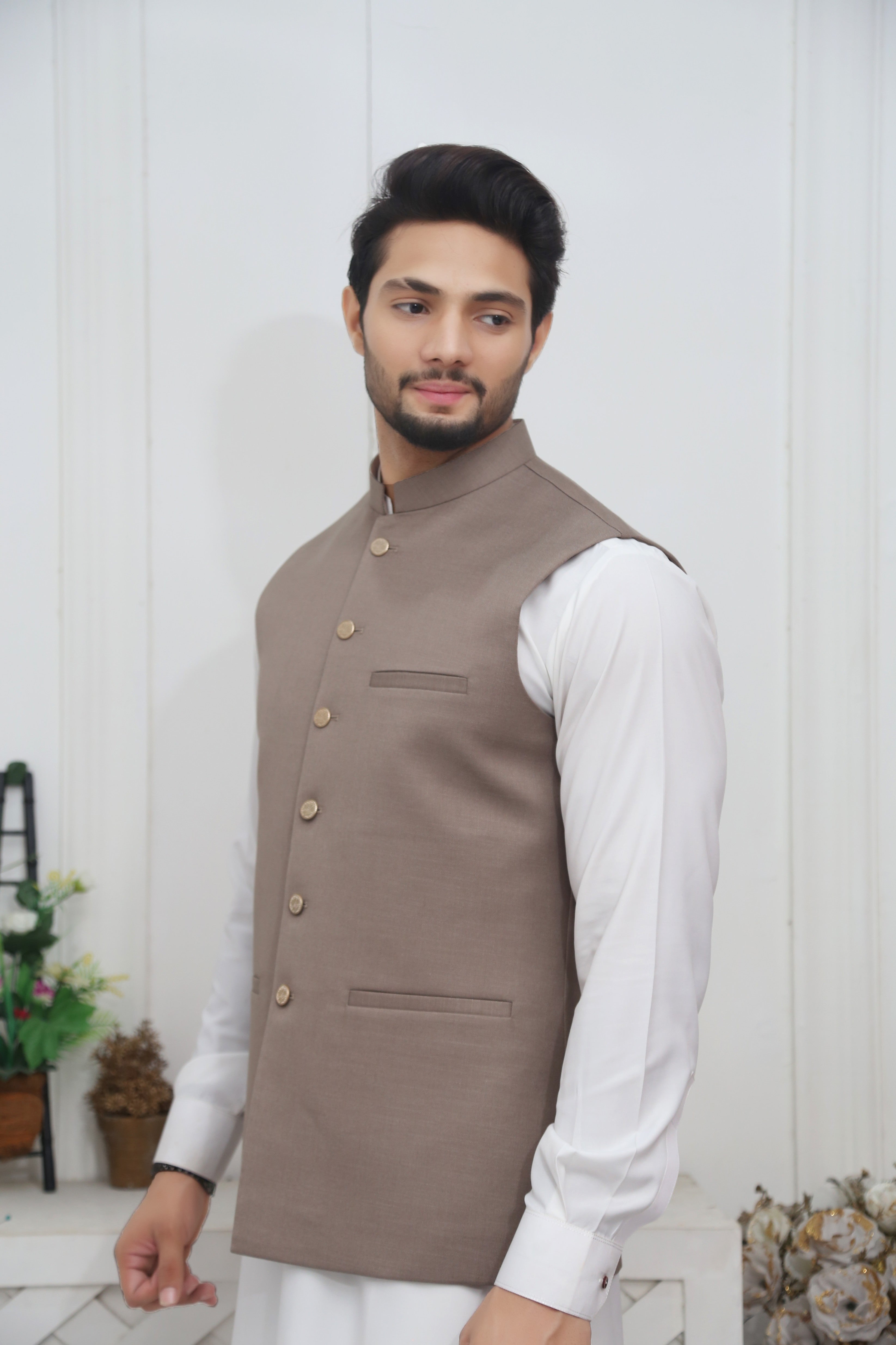 tropical Waistcoat in Tan brown