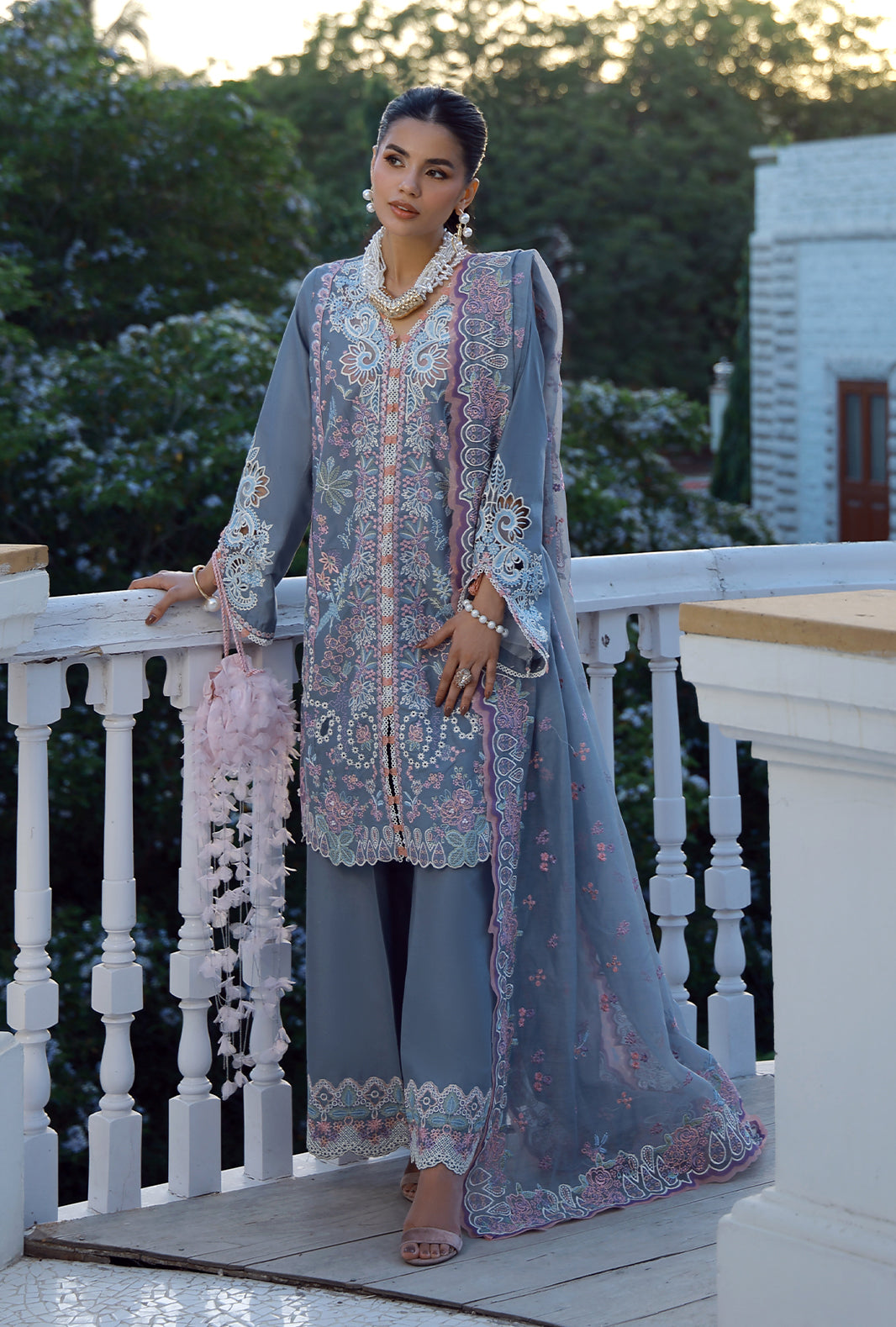 AJR Alif Signature Lawn – Aven