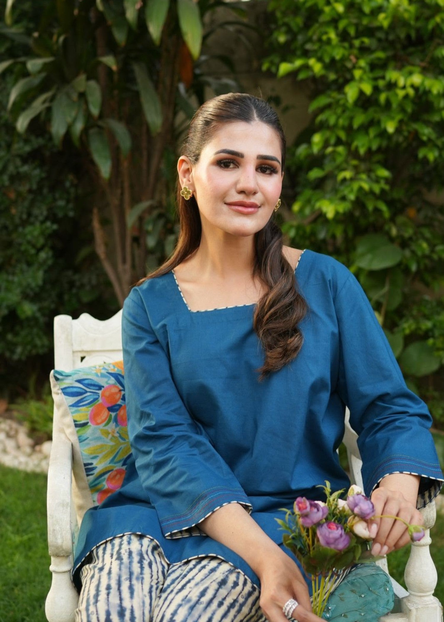 lawn cotton Kurta Set in Sapphire blue, multi