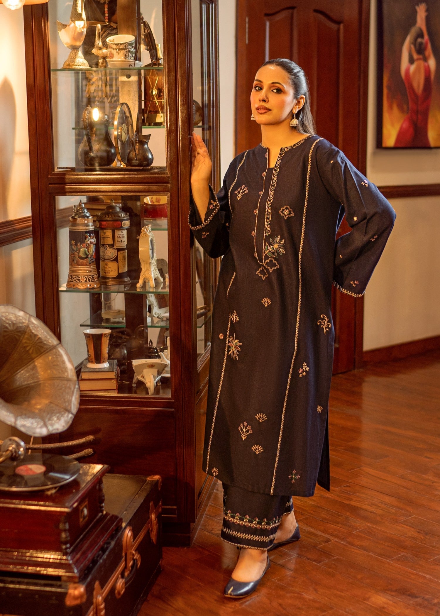 slub khaddar Kurta Set in Midnight blue
