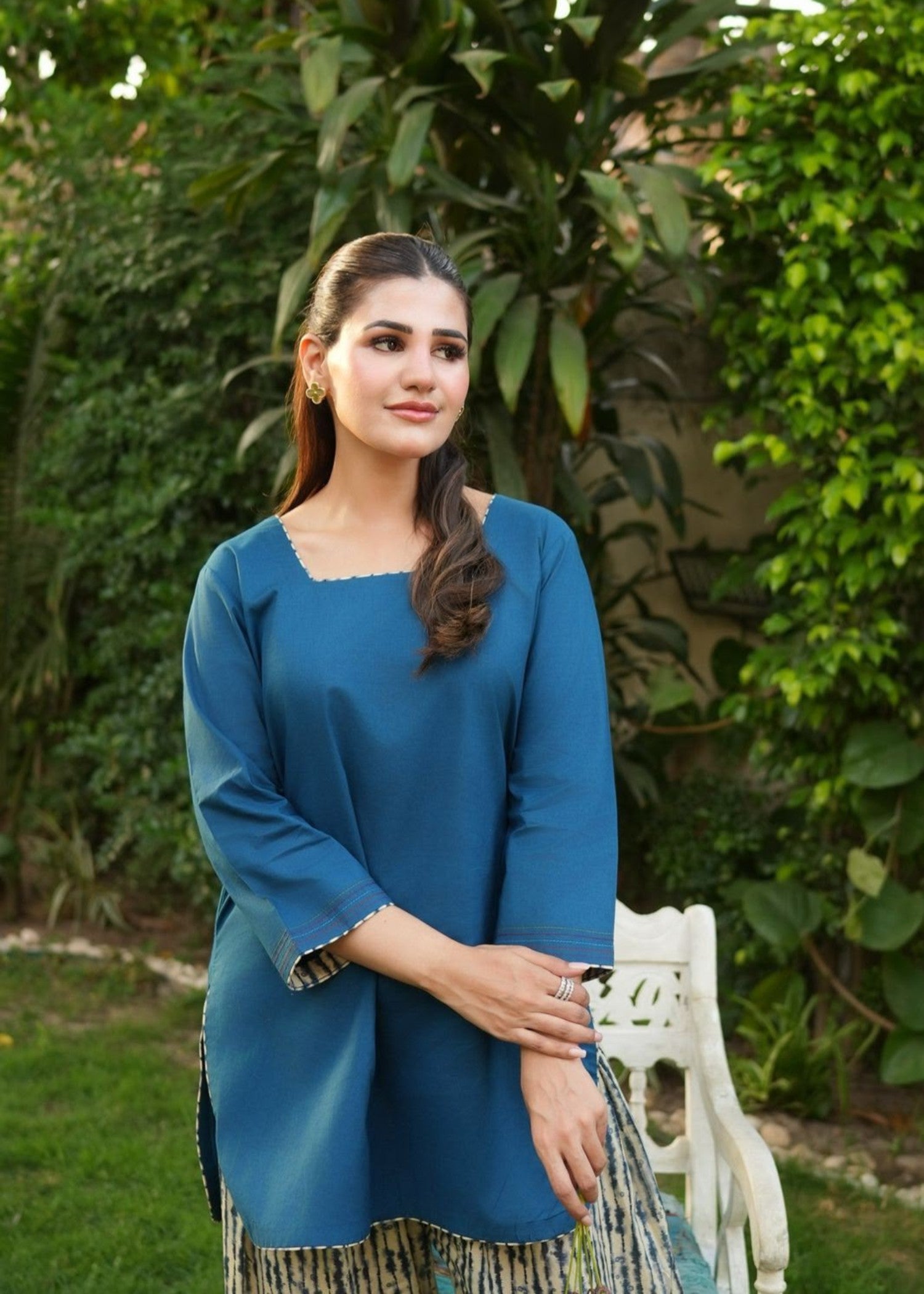 lawn cotton Kurta Set in Sapphire blue, multi