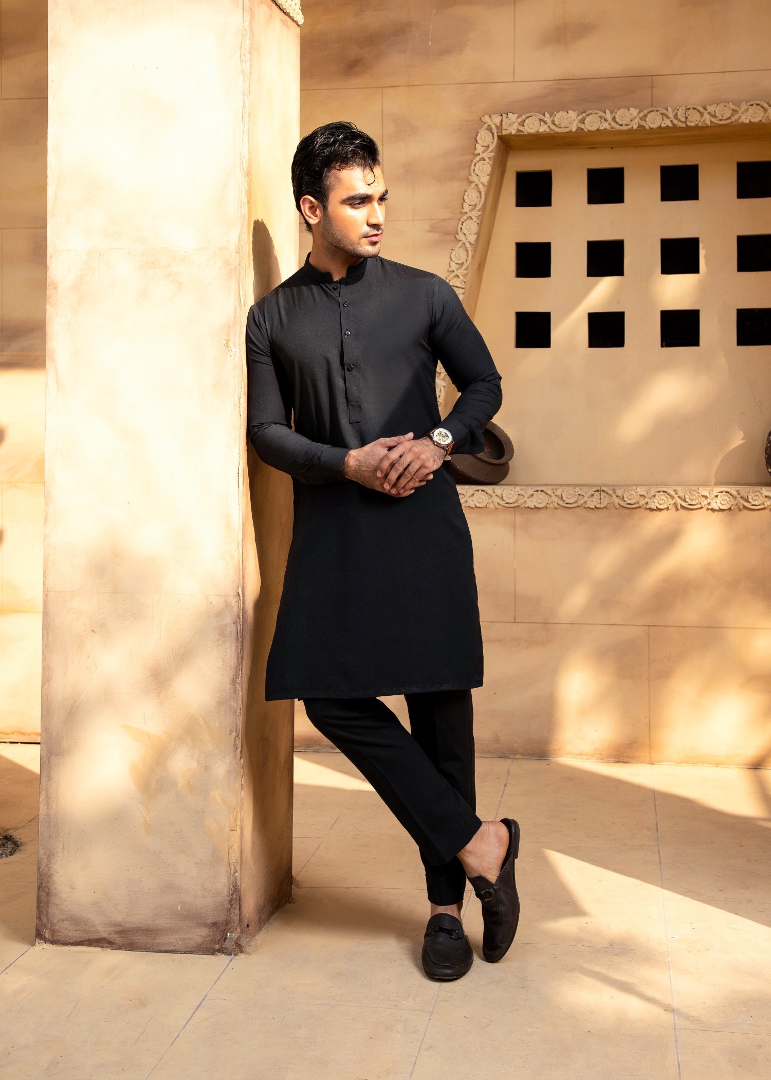 boski Kurta Set in Black by Shahjahan