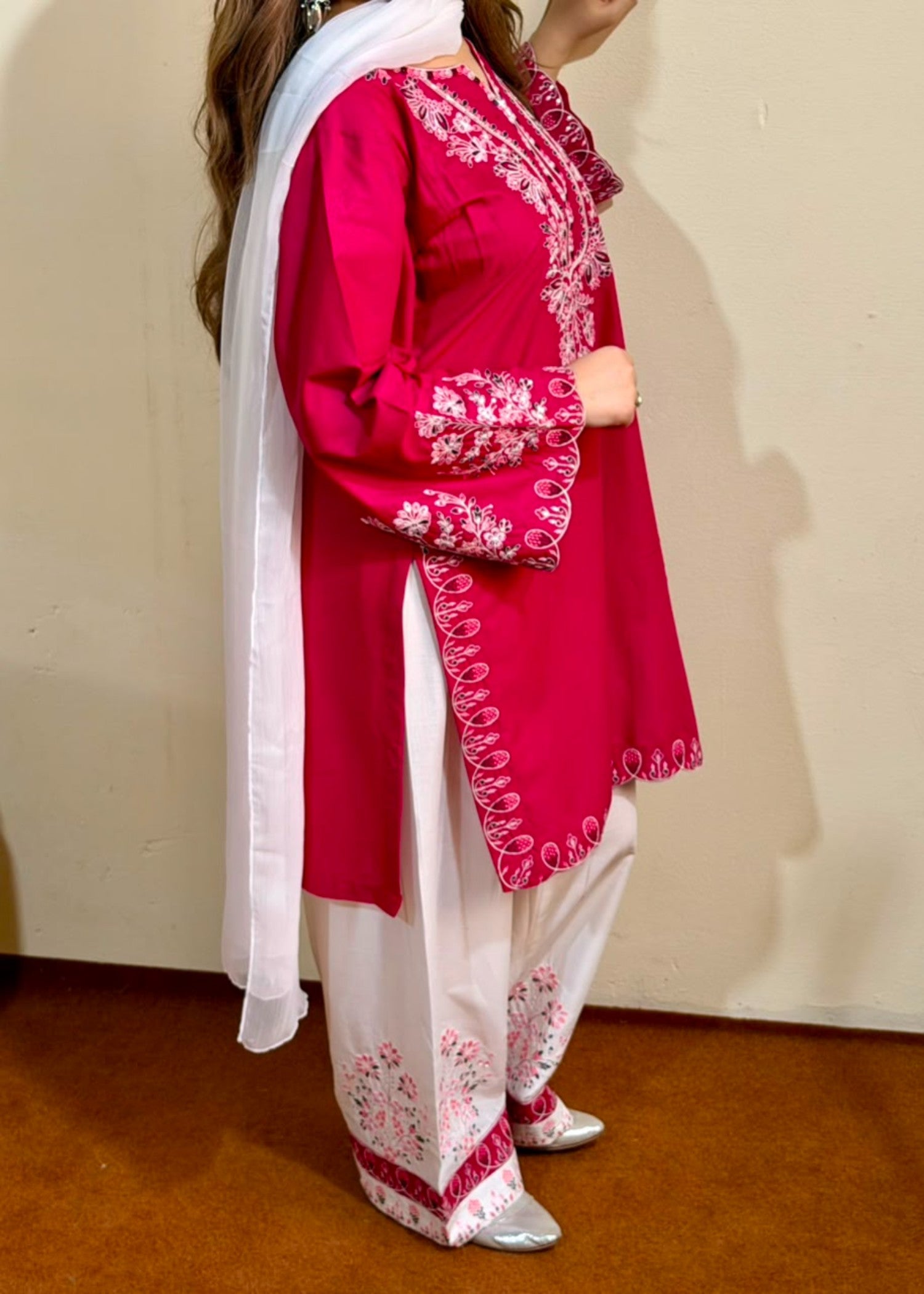 lawn Kurta Set in Vivid pink