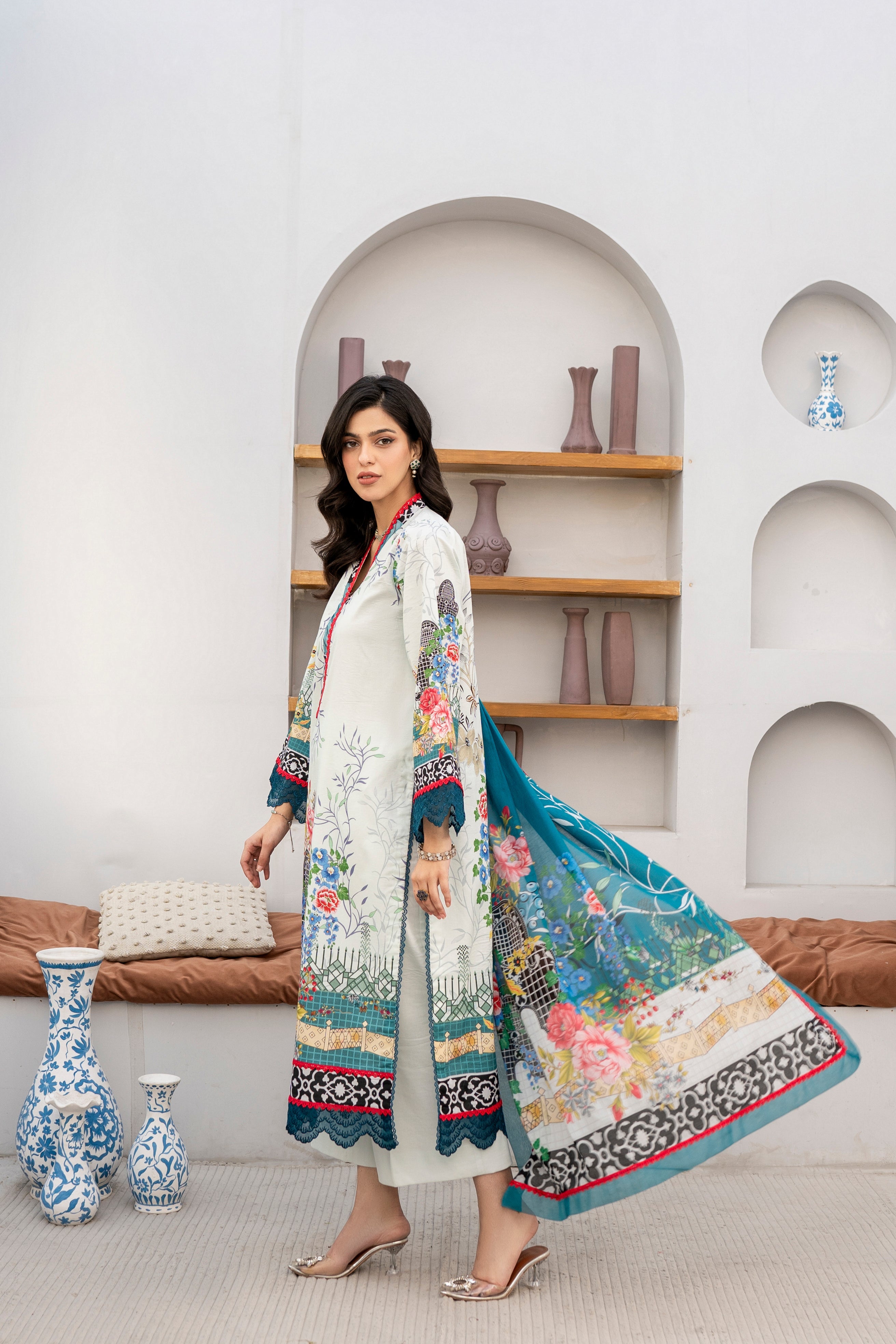 Summer Printed Lawn – D111