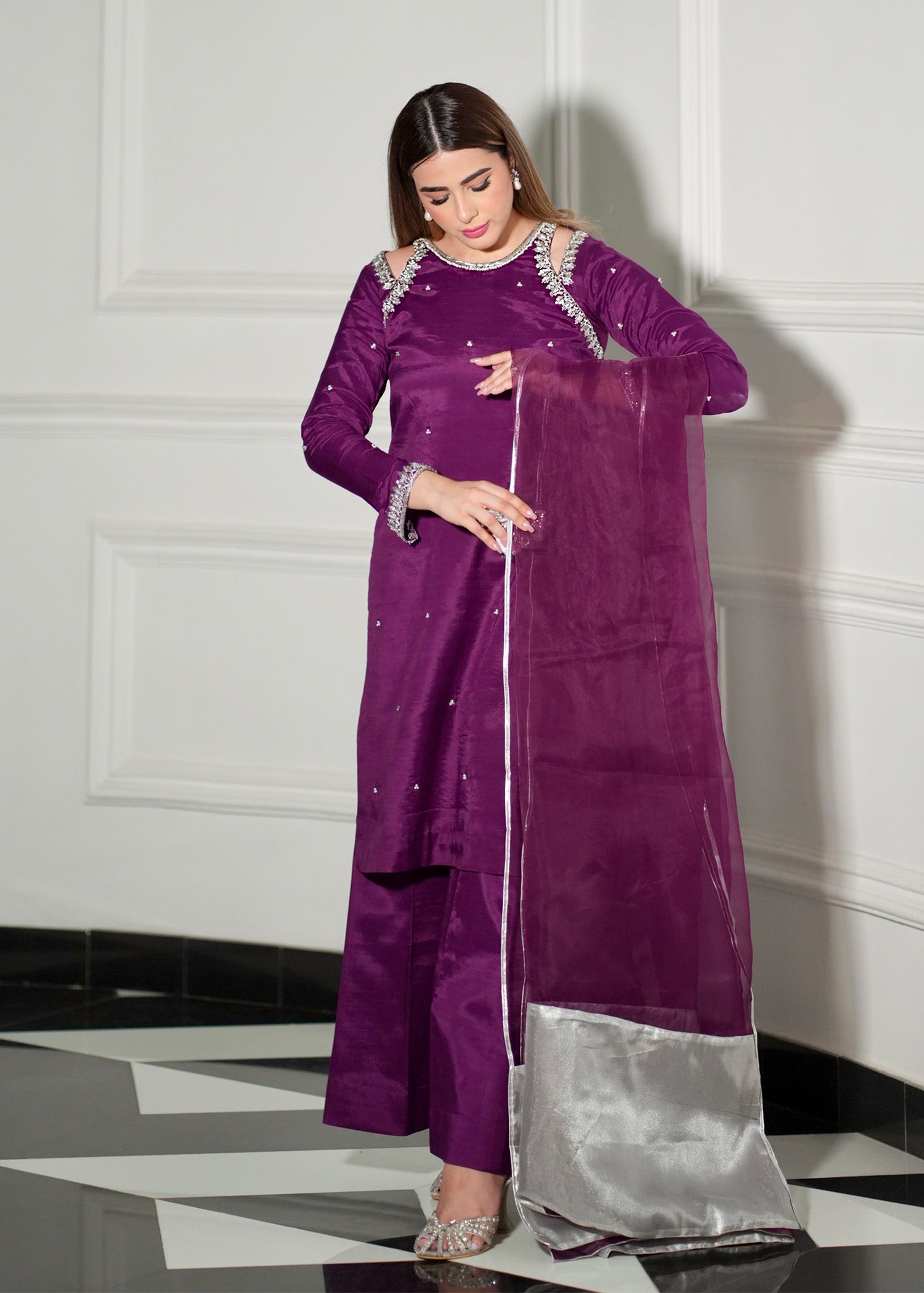 medium silk Kurta Set in Purple