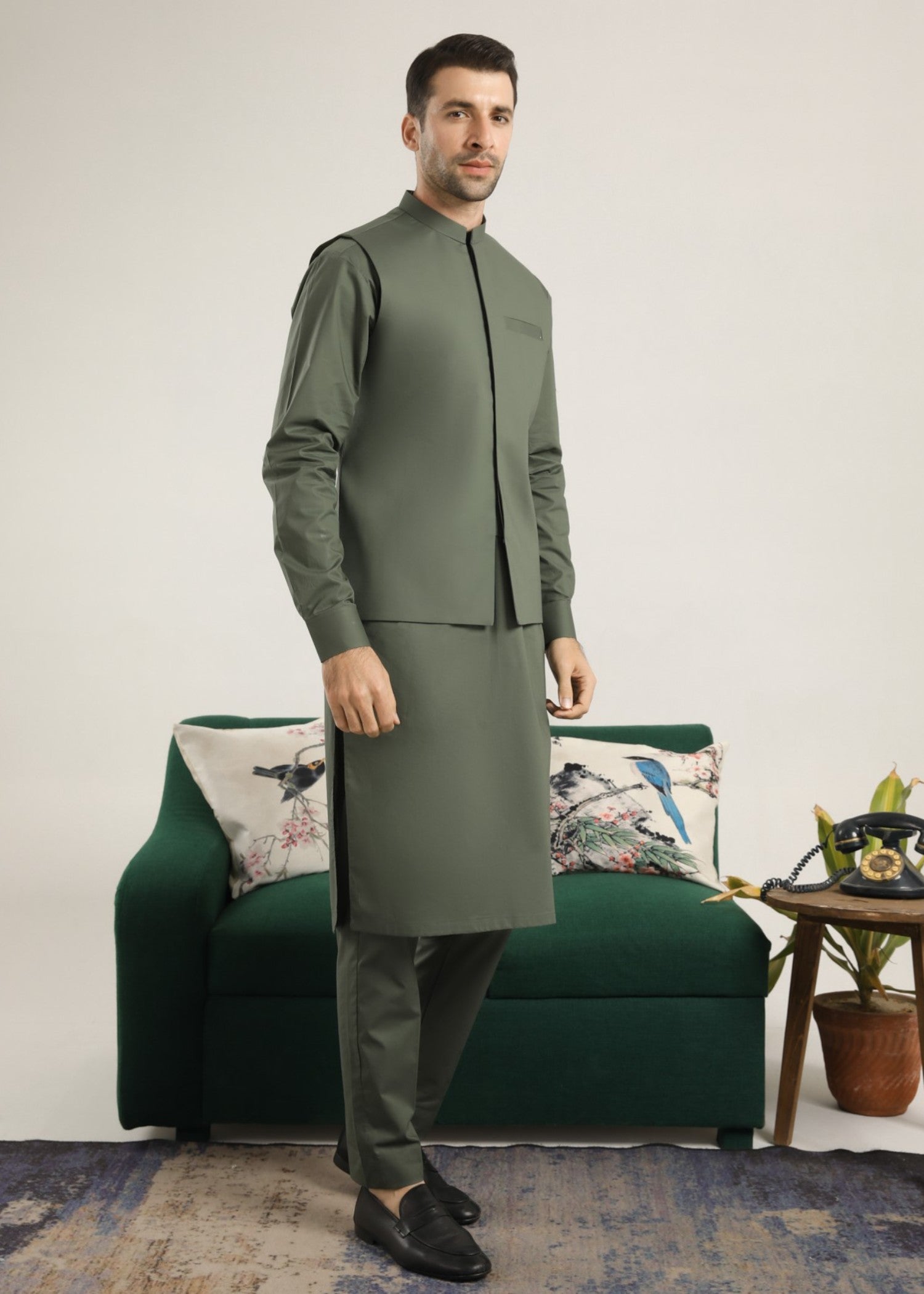 cotton Waistcoat in Army green