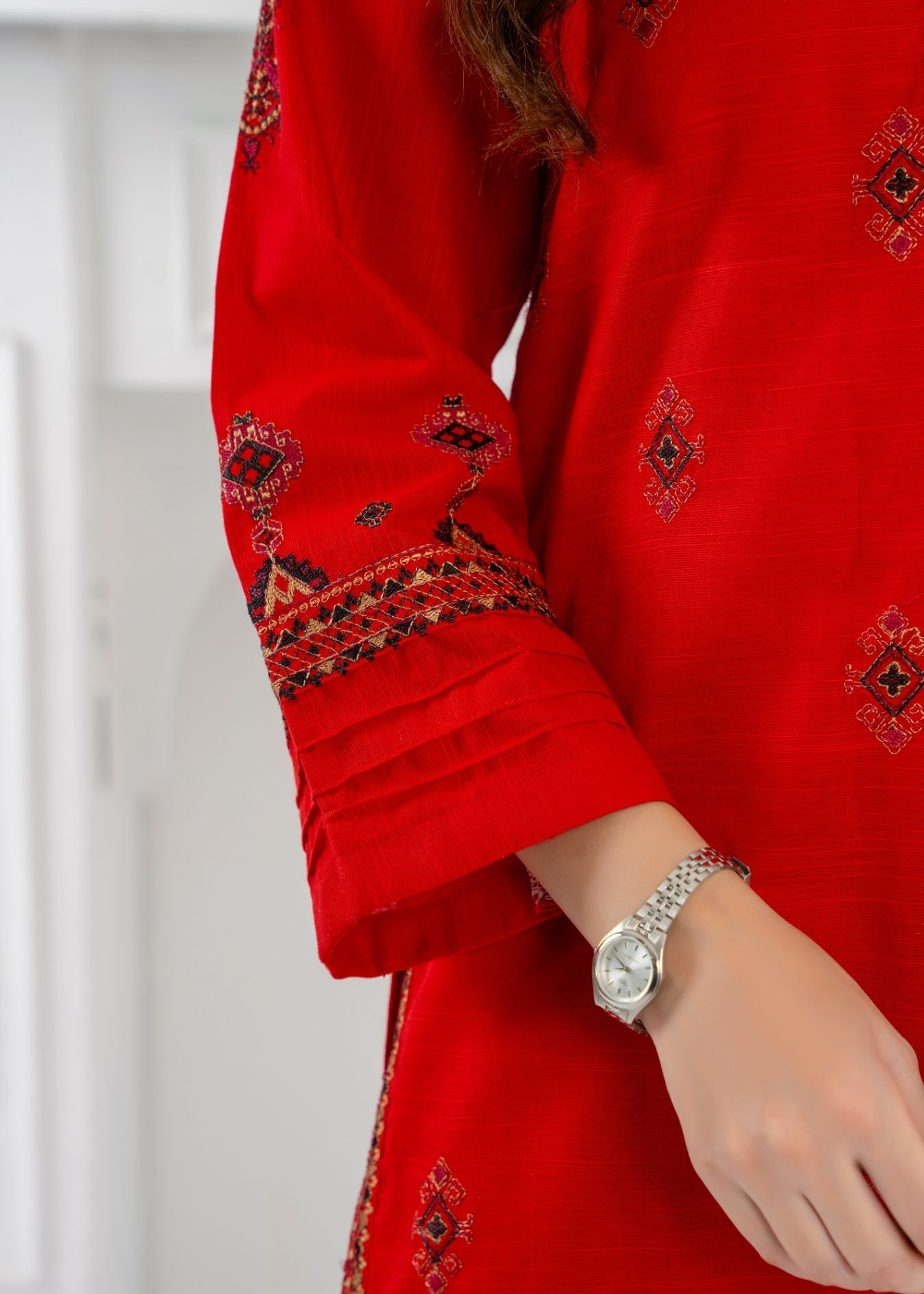 slub khaddar Kurta Set in Red