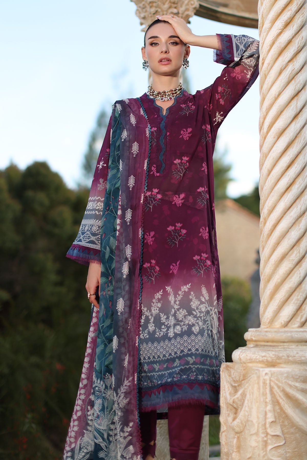 Signature Lawn Prints – SP-197