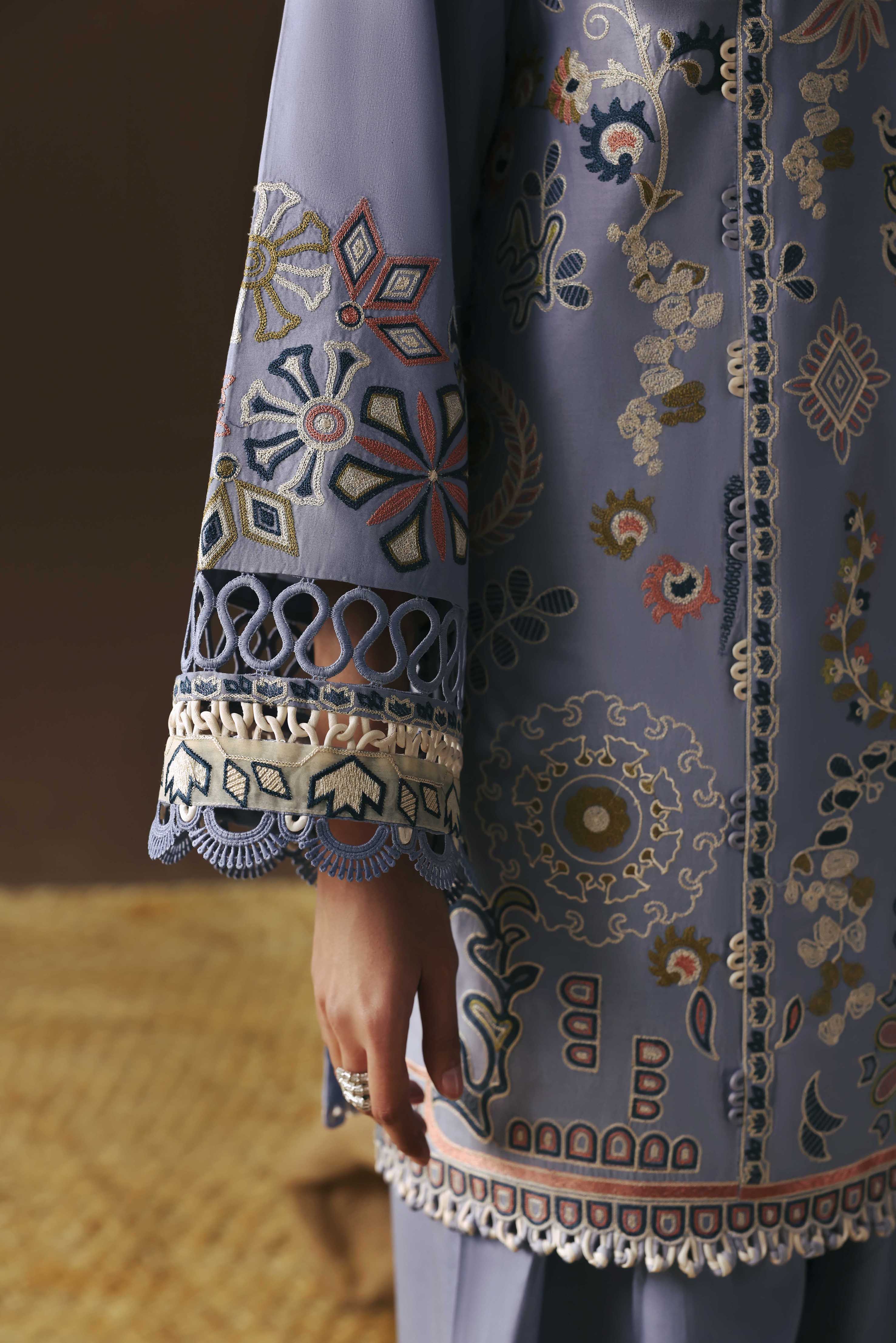 Luxury Lawn – SL-02-26-V2