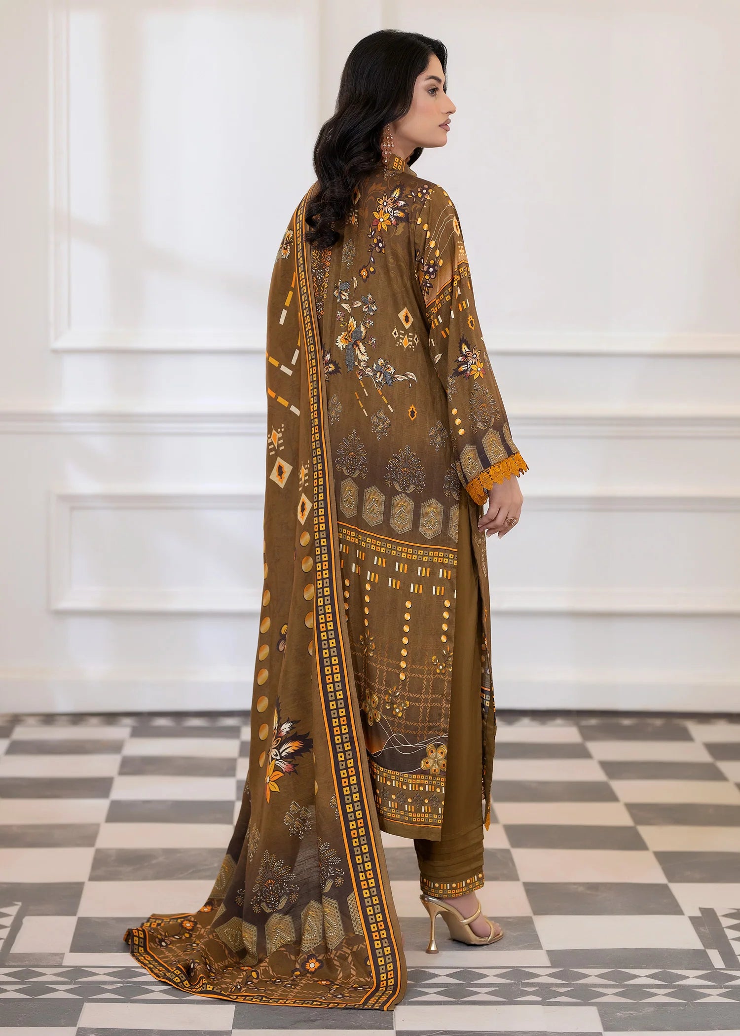 wool Kurta Set in Brown