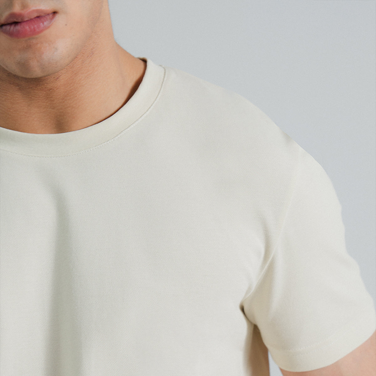 zari cotton T Shirt in Off-white