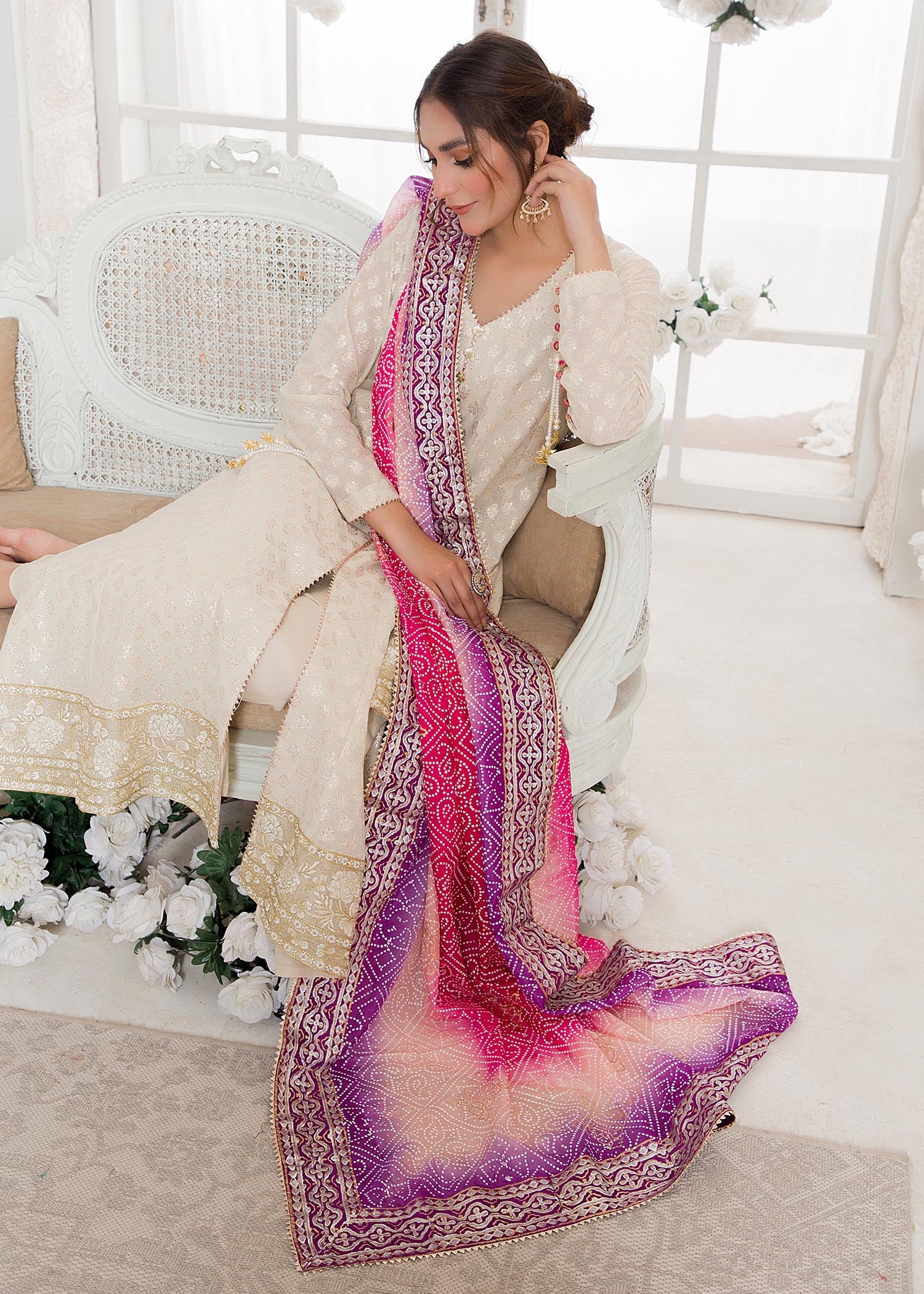 karandi jacquard Kurta Set in Ivory