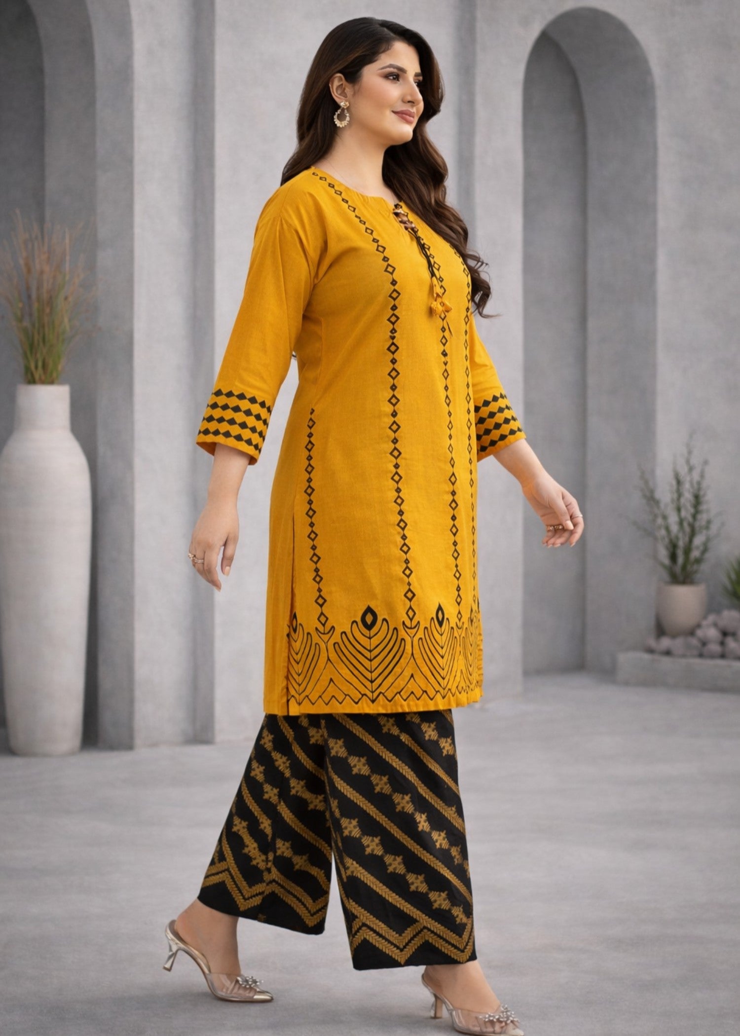 linen Kurta Set in Black, mustard