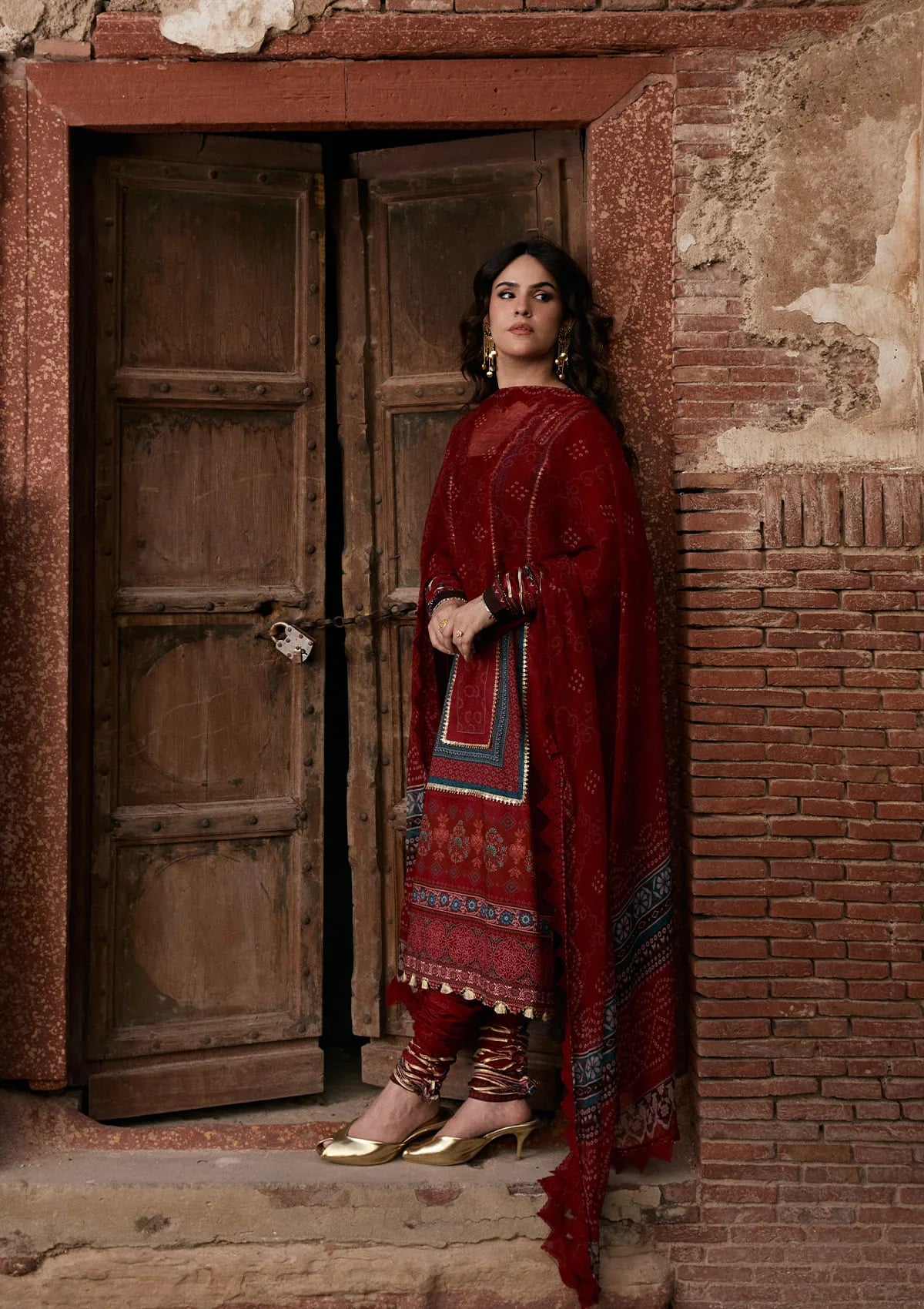 Prints Lawn – KPS-1A SURKH NOOR