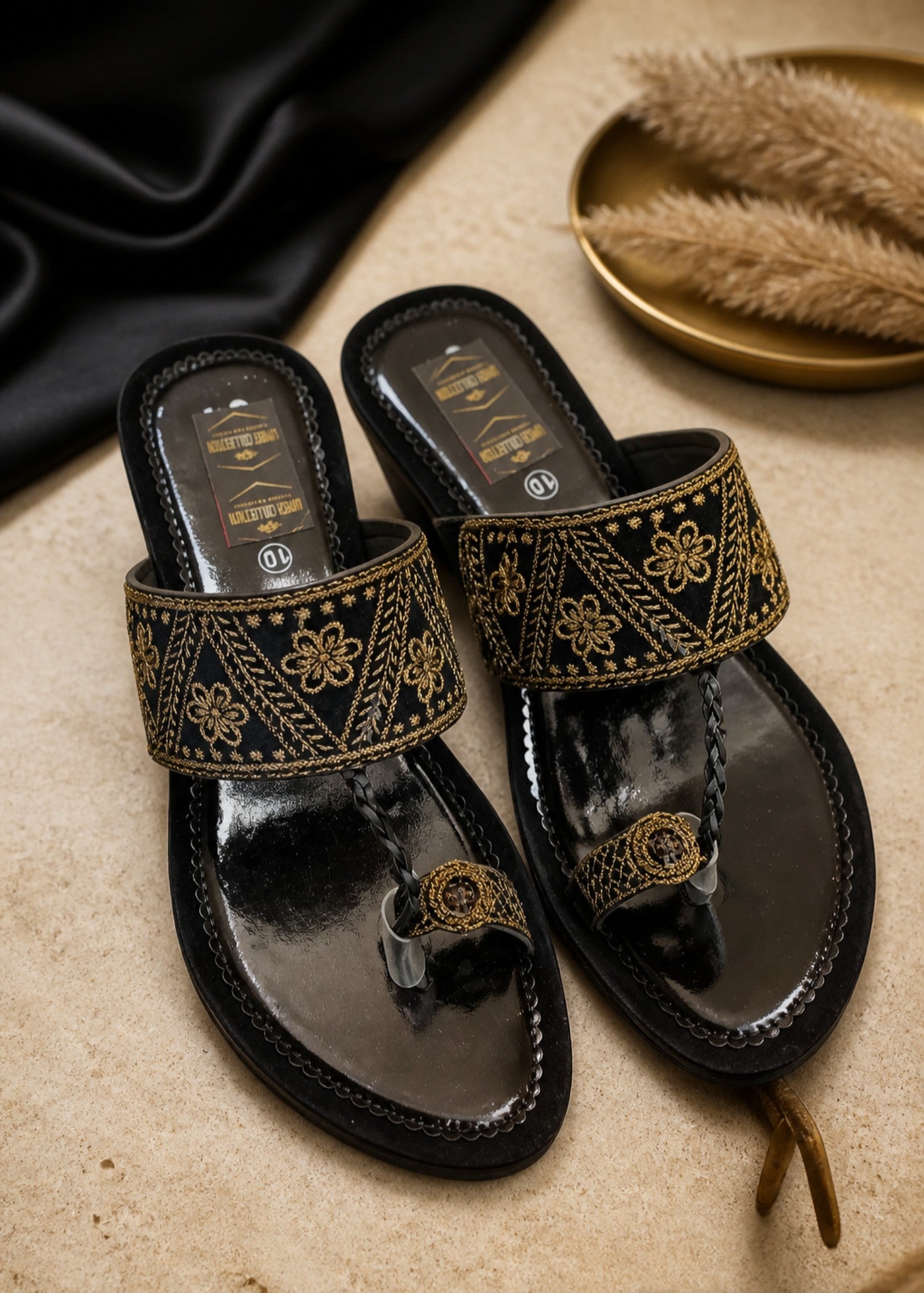 Kolapuri in Black by - High Quality Women Kolapuri AZC9589