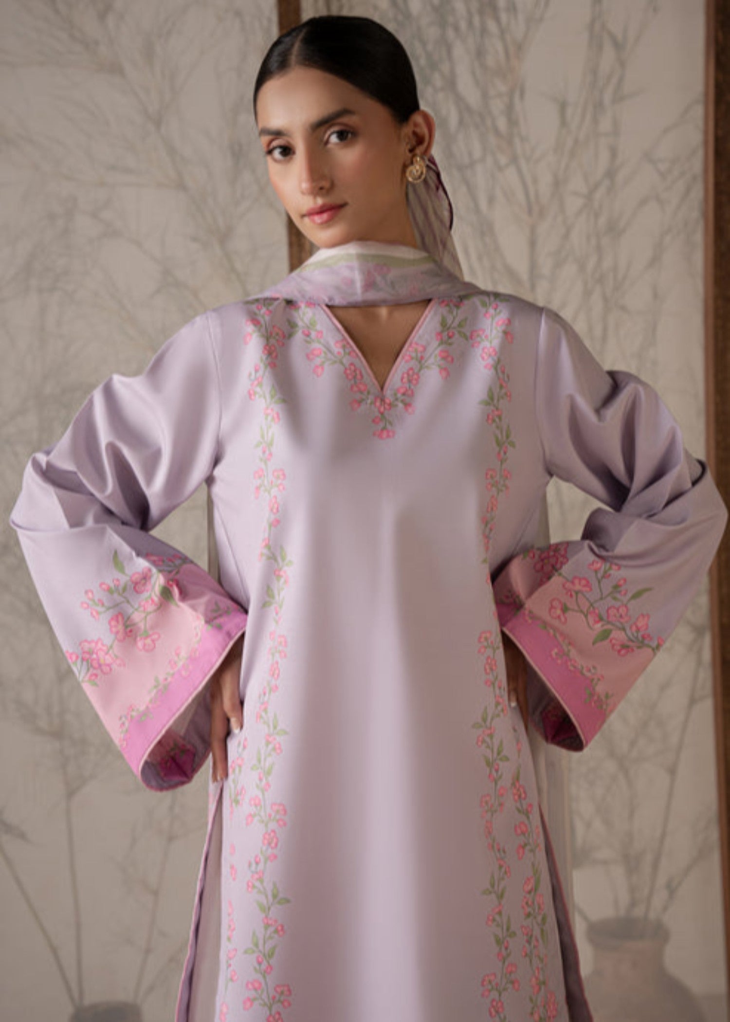 crepe Kurta Set in Lilac