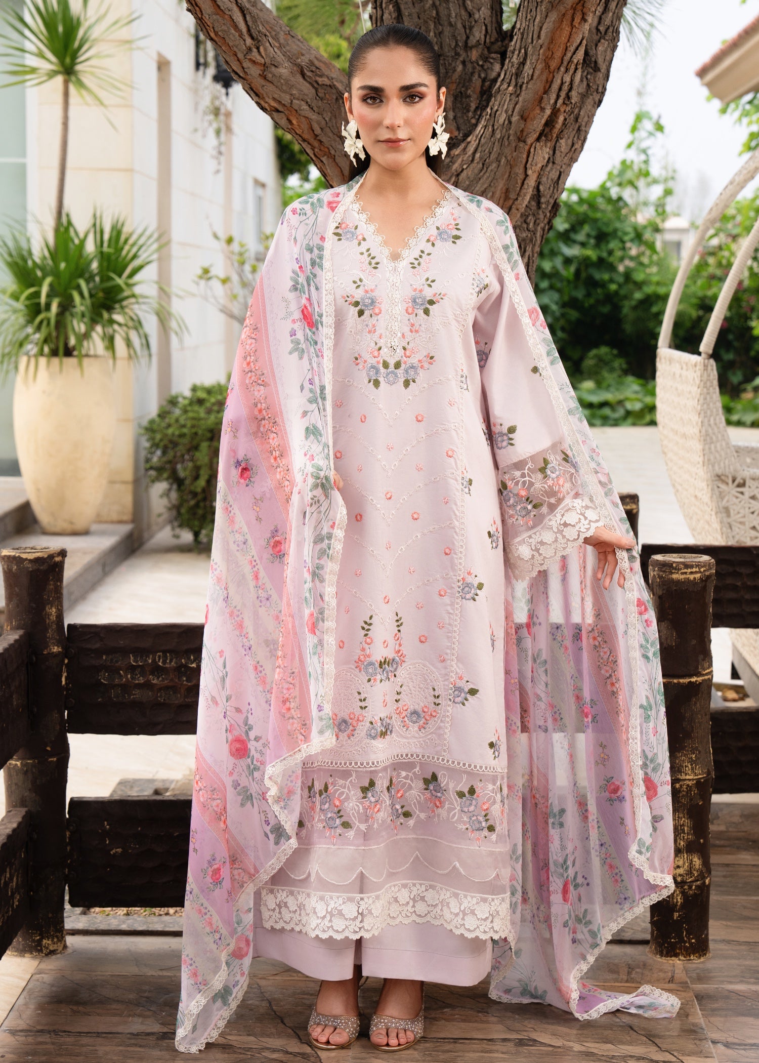 lawn Kurta Set in Pastel pink
