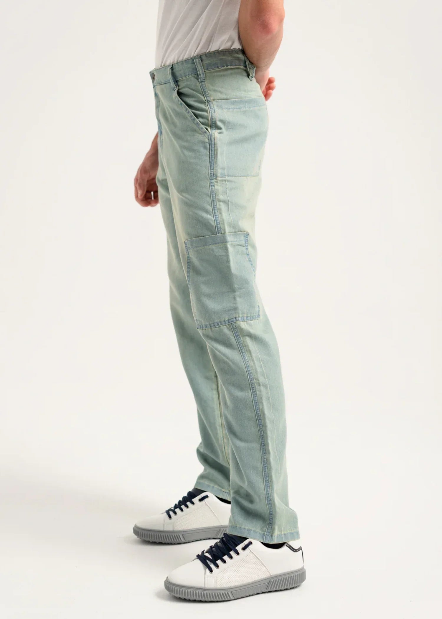 chambray Pants in Light blue