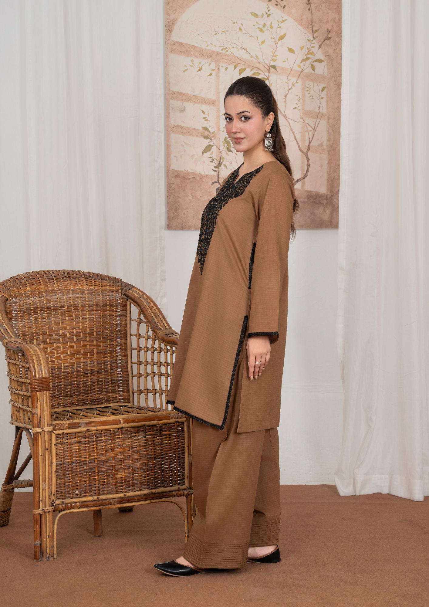 lawn Kurta Set in Earth brown