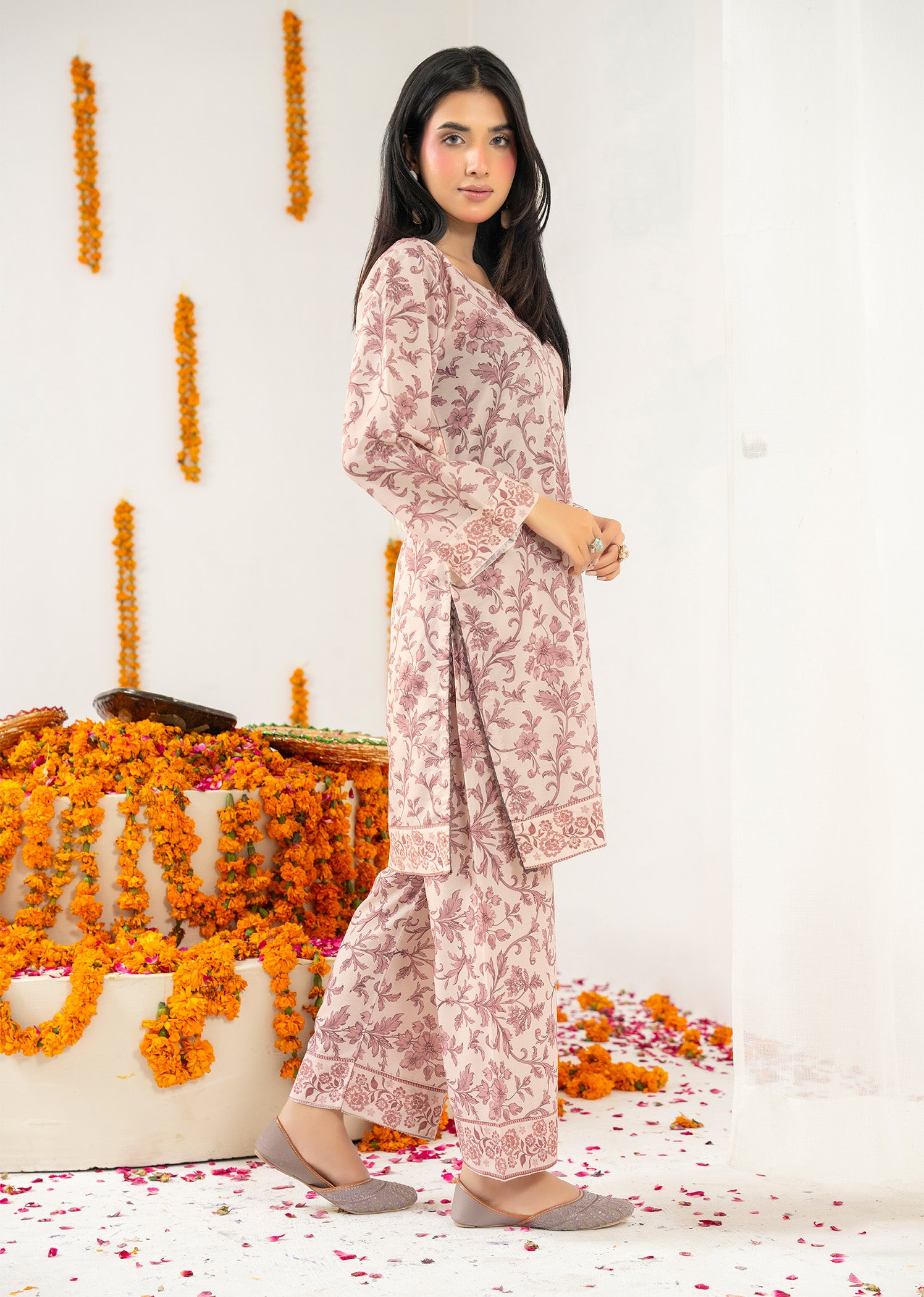 lawn Co Ord Sets in Tea rose pink