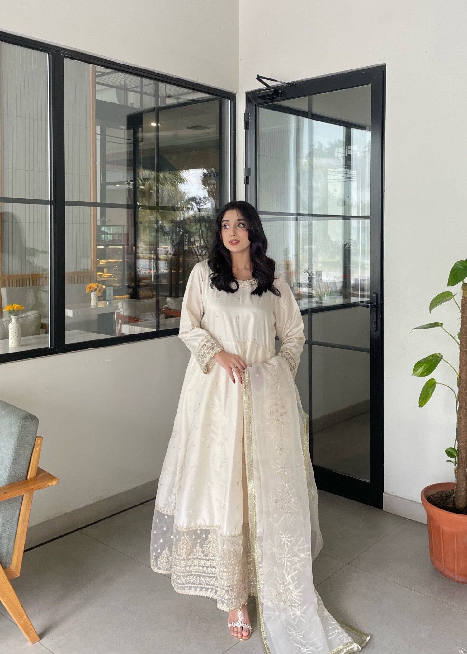 kattan silk Pishwas in Ivory