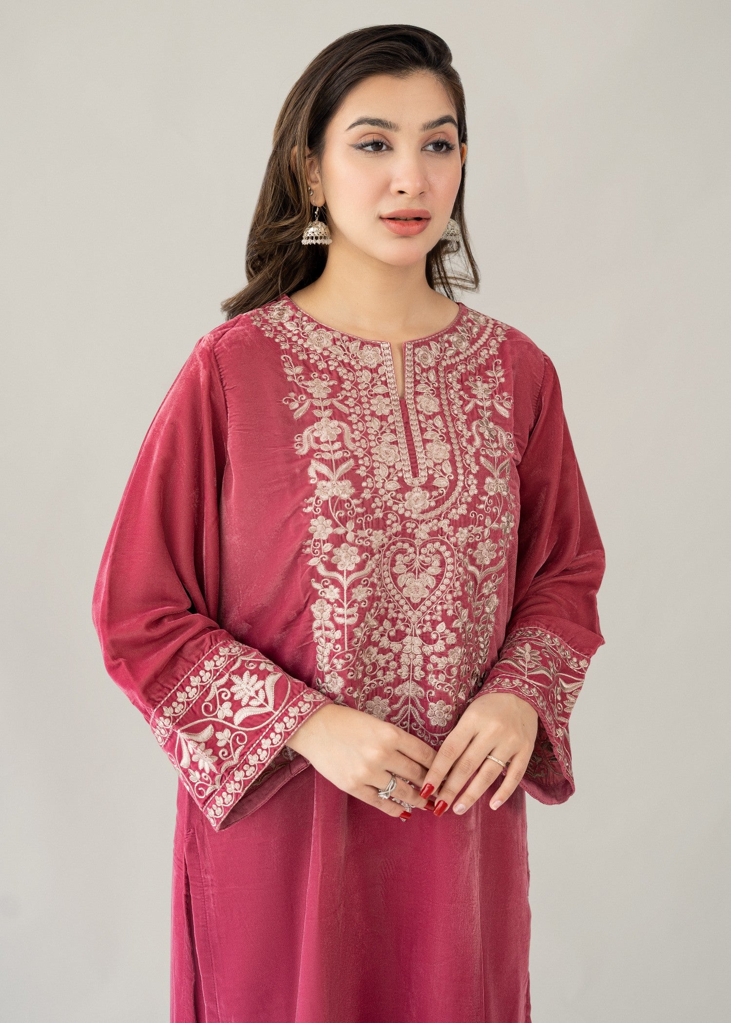 velvet Kurta Set in Tea rose pink