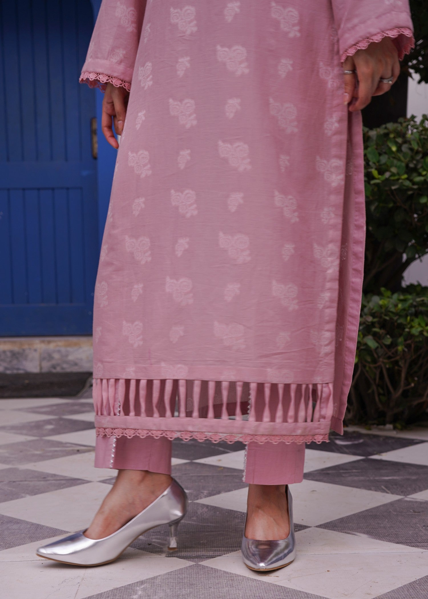 yarn dyed jacquard Kurta Set in Tea rose pink