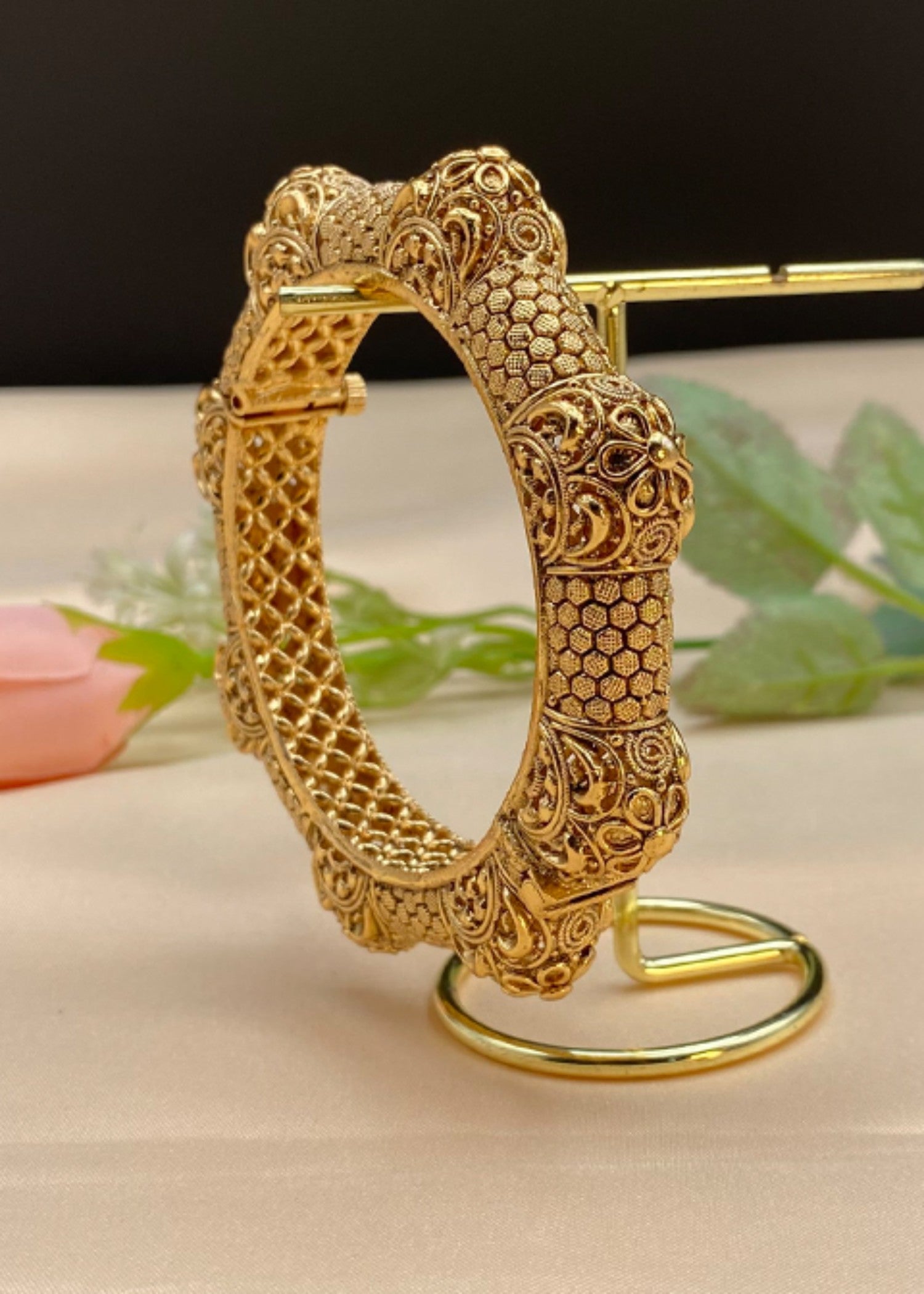 Bangles in Gold Color by - Trendy Women Bangles KYG9246